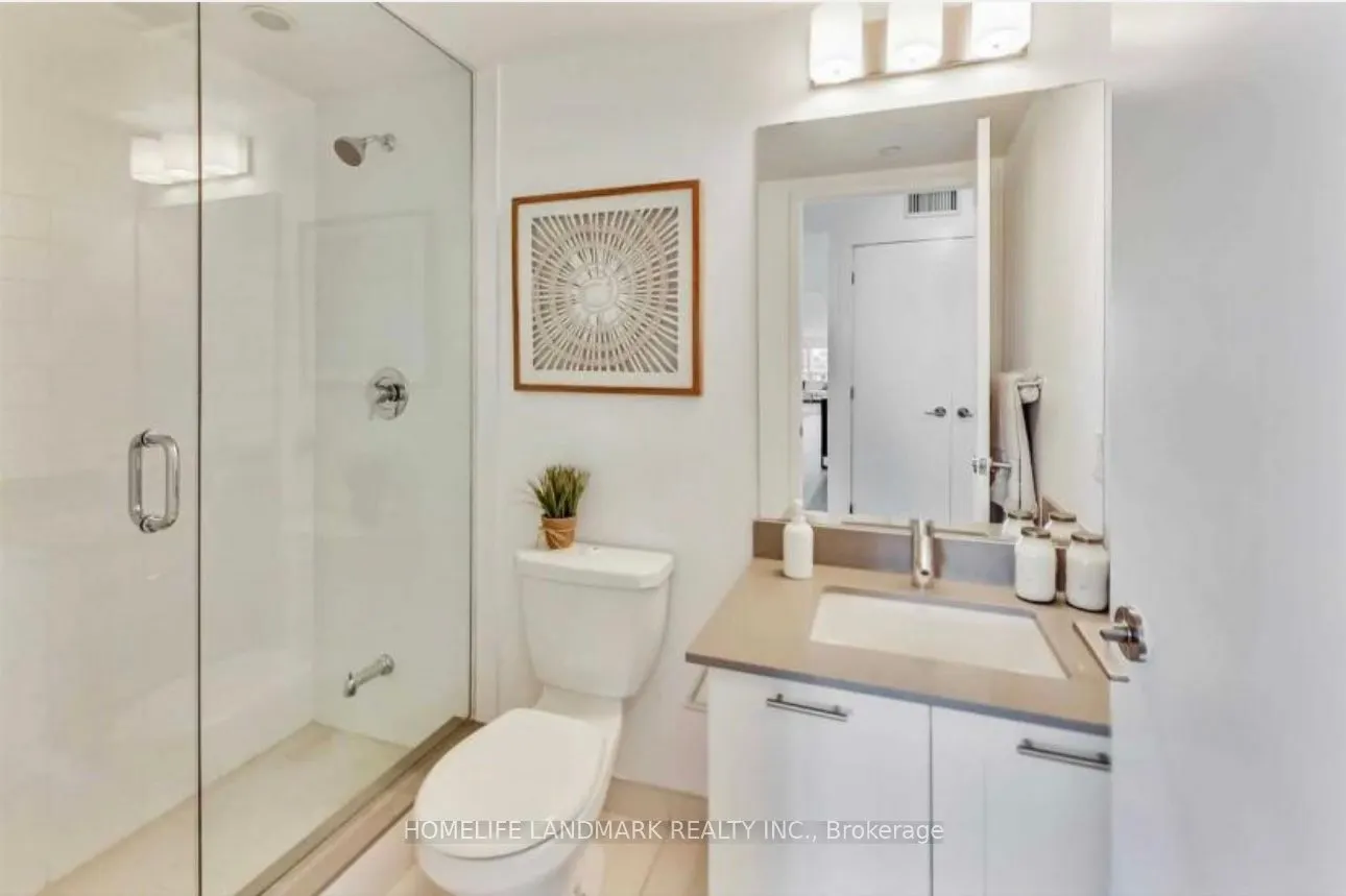 2220 Lake Shore Boulevard W, #907