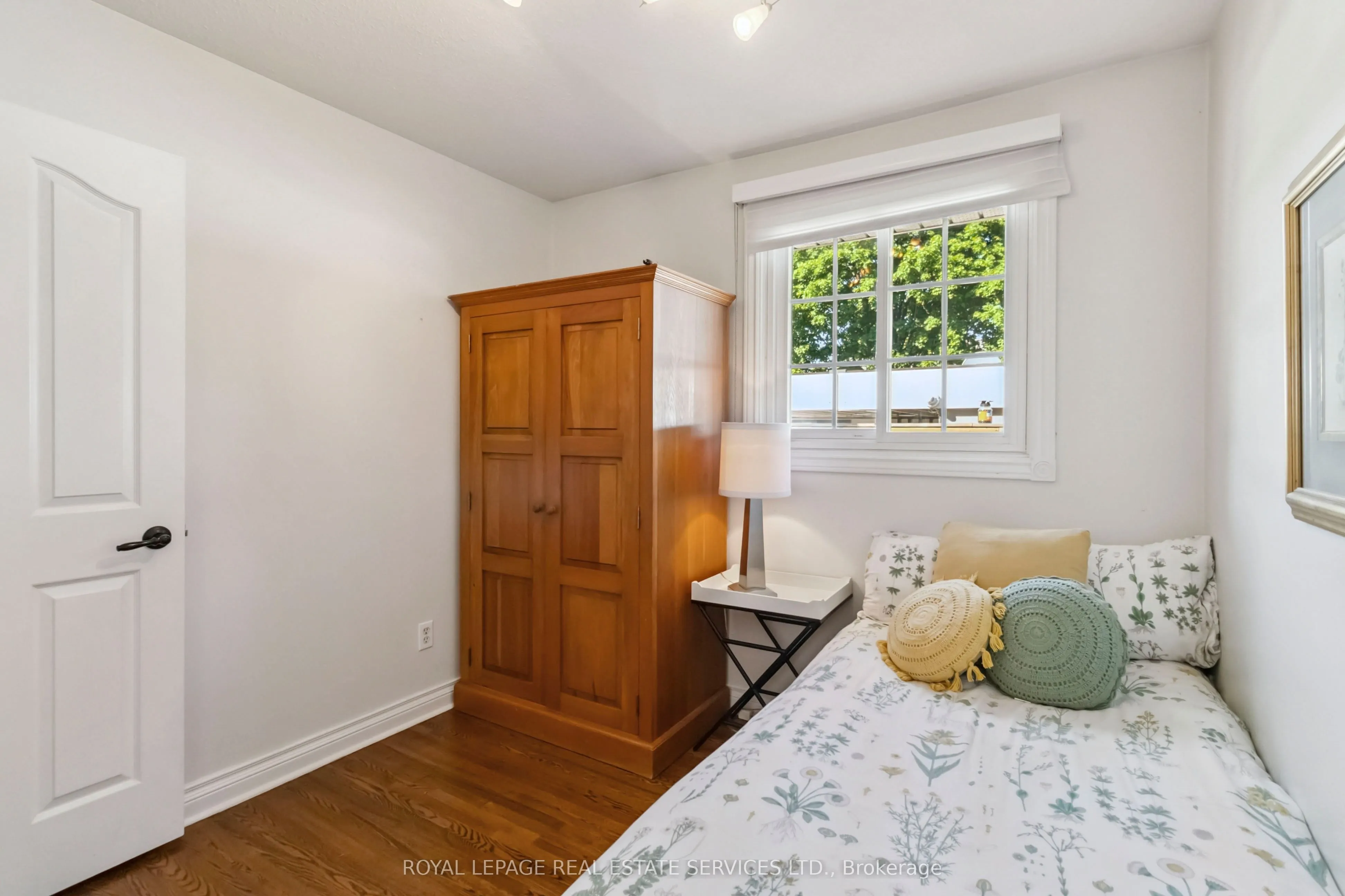 2019 Lakeshore Road W