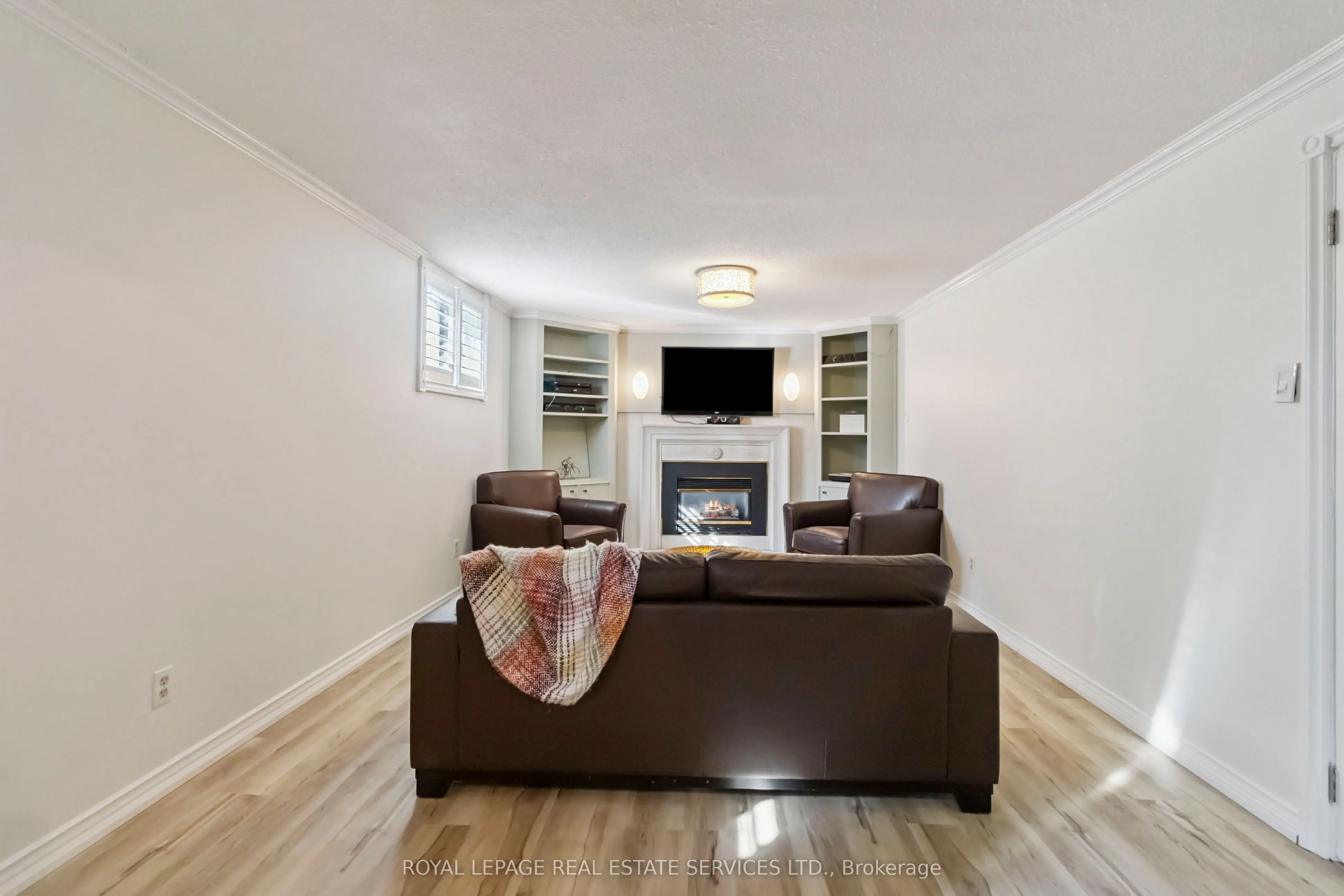2019 Lakeshore Road W