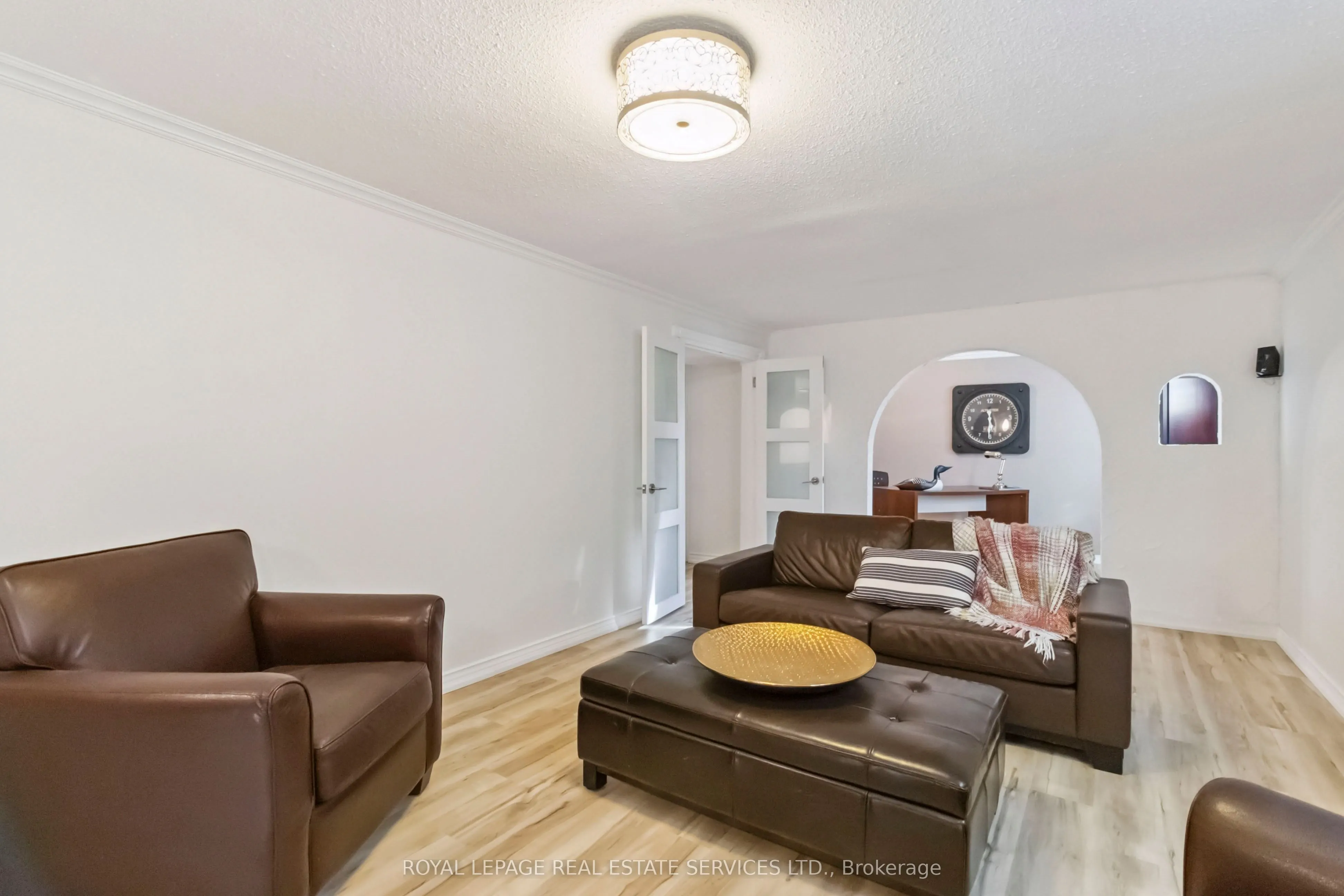 2019 Lakeshore Road W