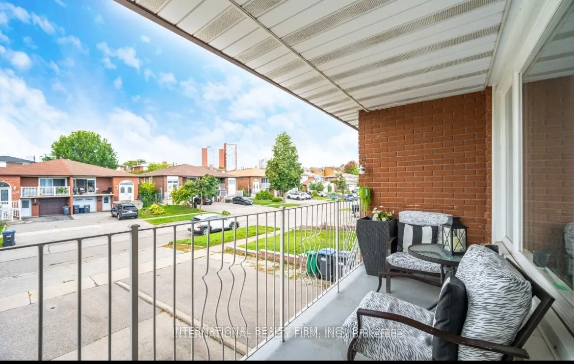 4103 Clevedon Drive
