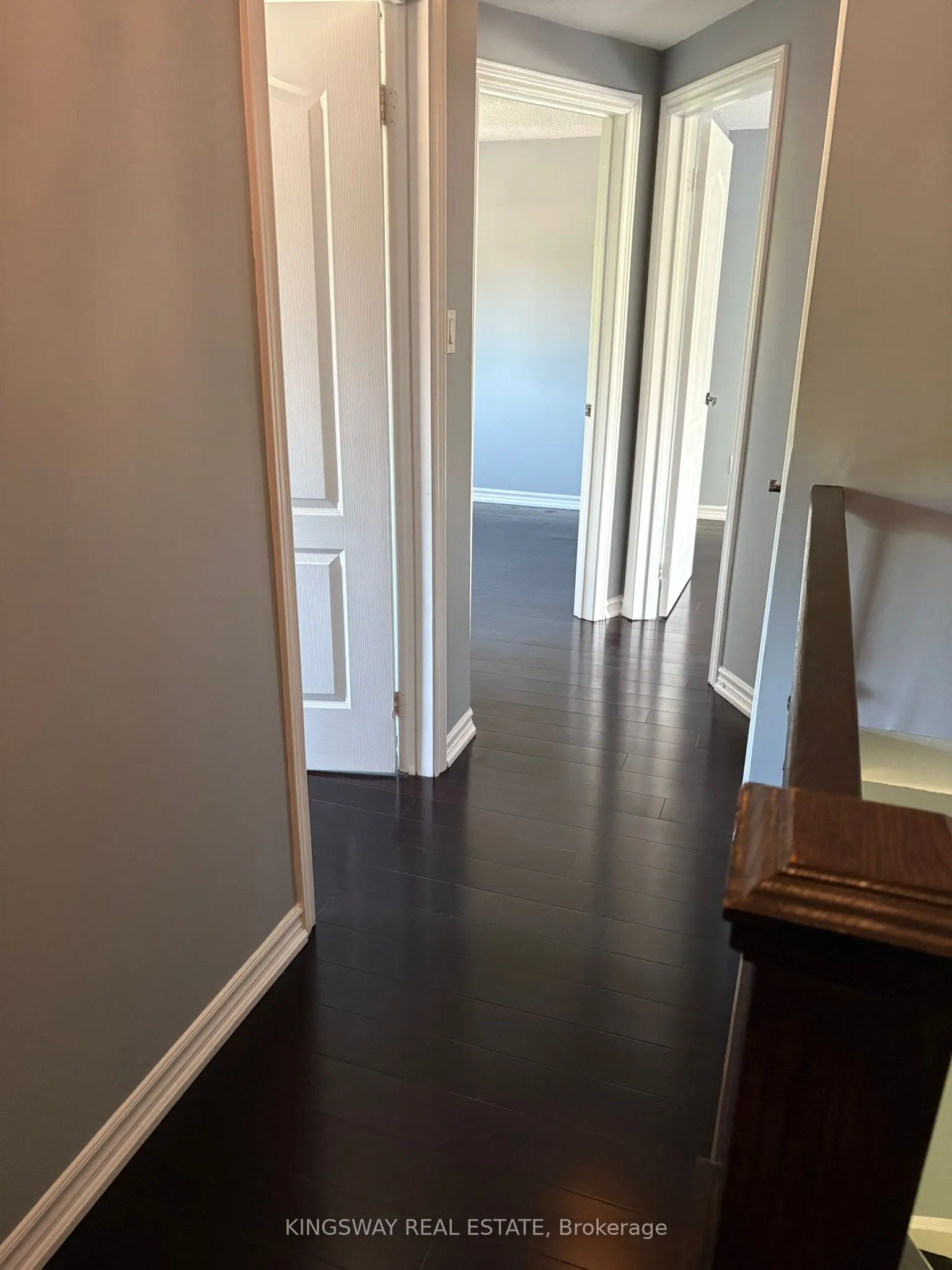 3255 Anderson Crescent