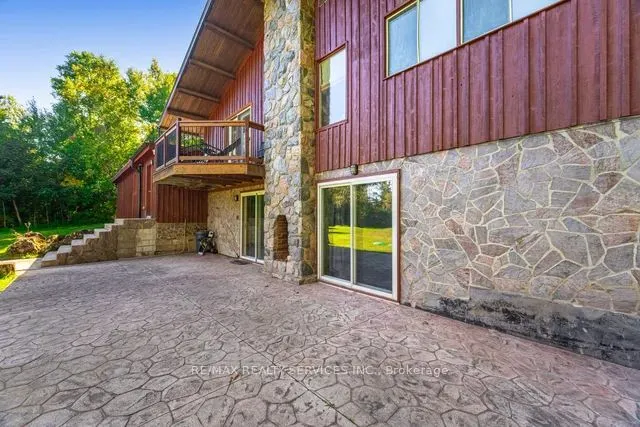 24 Cedar Drive