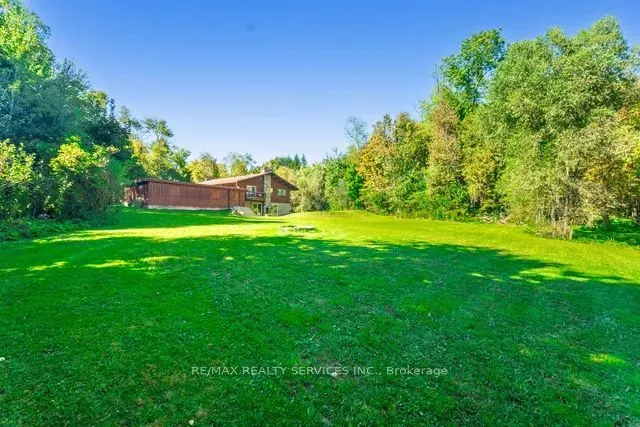 24 Cedar Drive