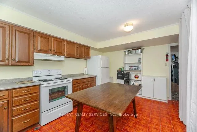 24 Cedar Drive