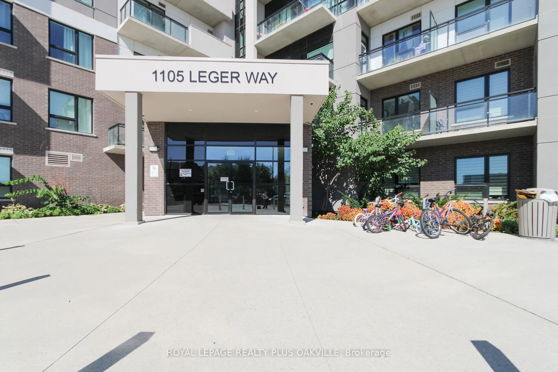 1105 Leger Way, #526