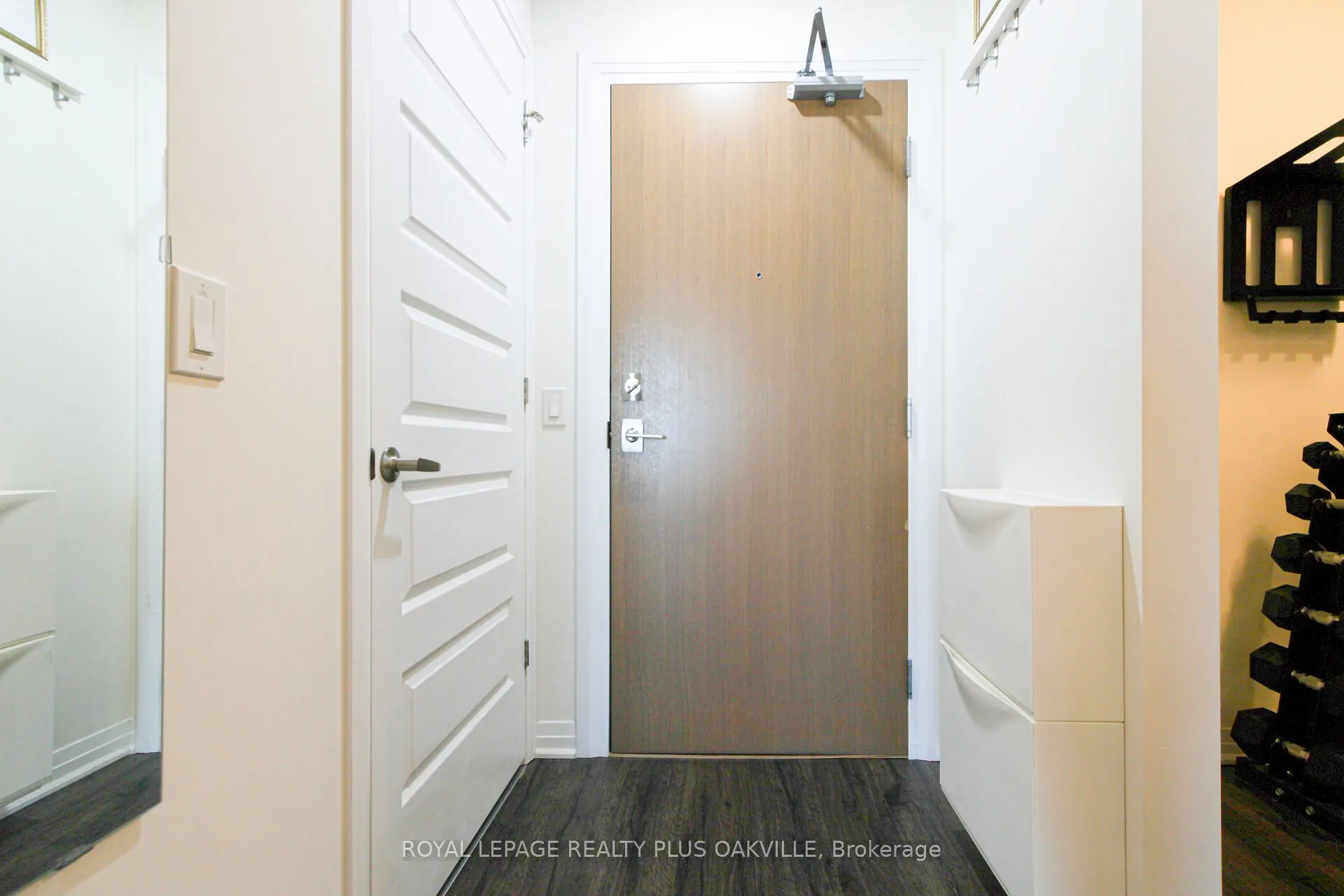 1105 Leger Way, #526
