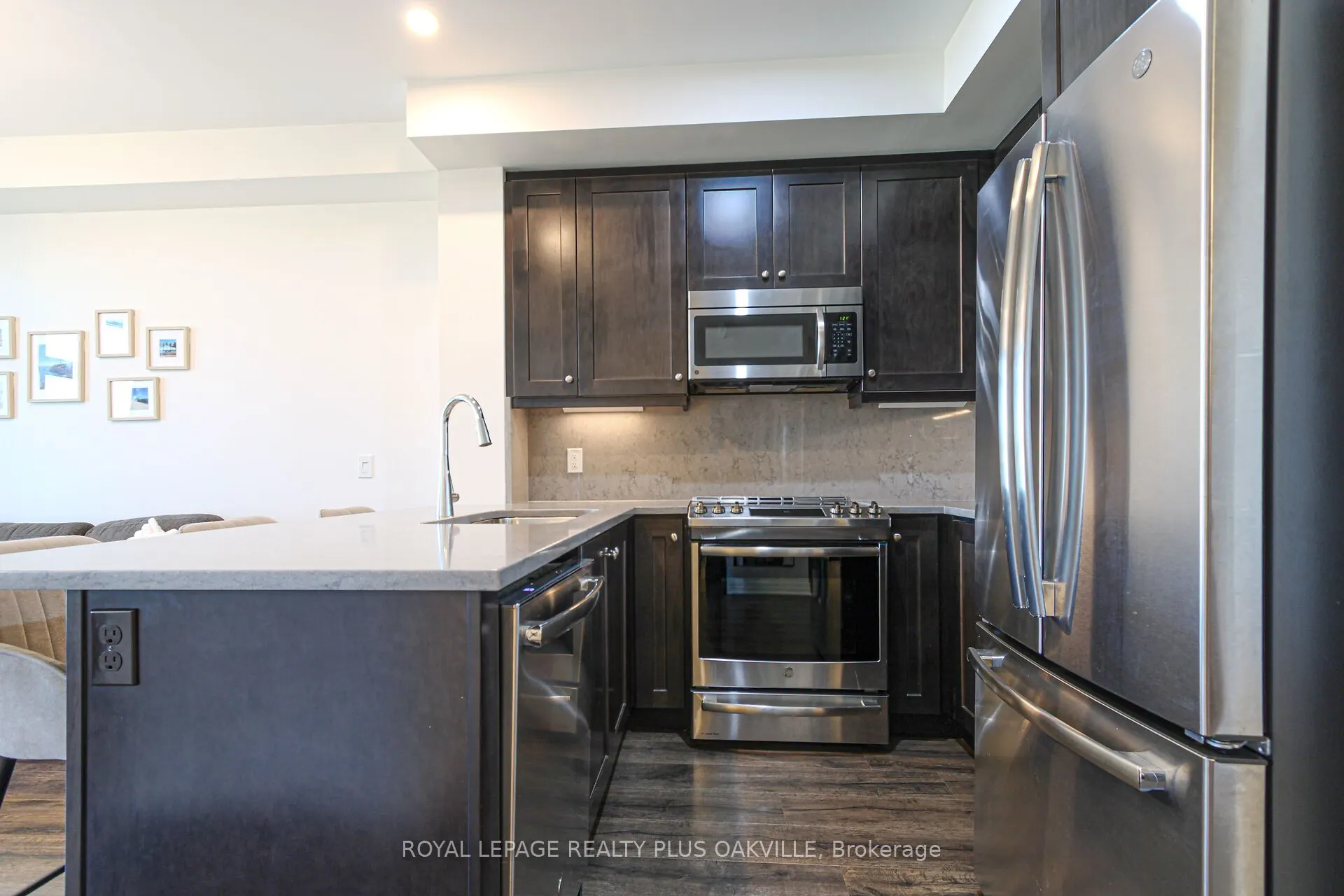1105 Leger Way, #526
