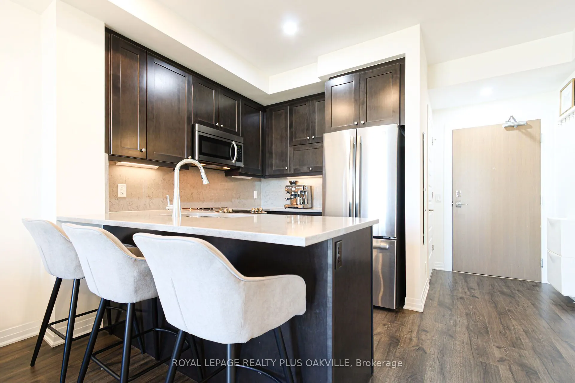 1105 Leger Way, #526