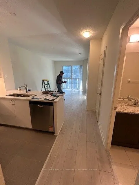 38 Annie Craig Drive, #303