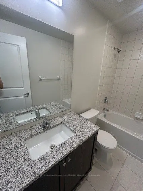 38 Annie Craig Drive, #303