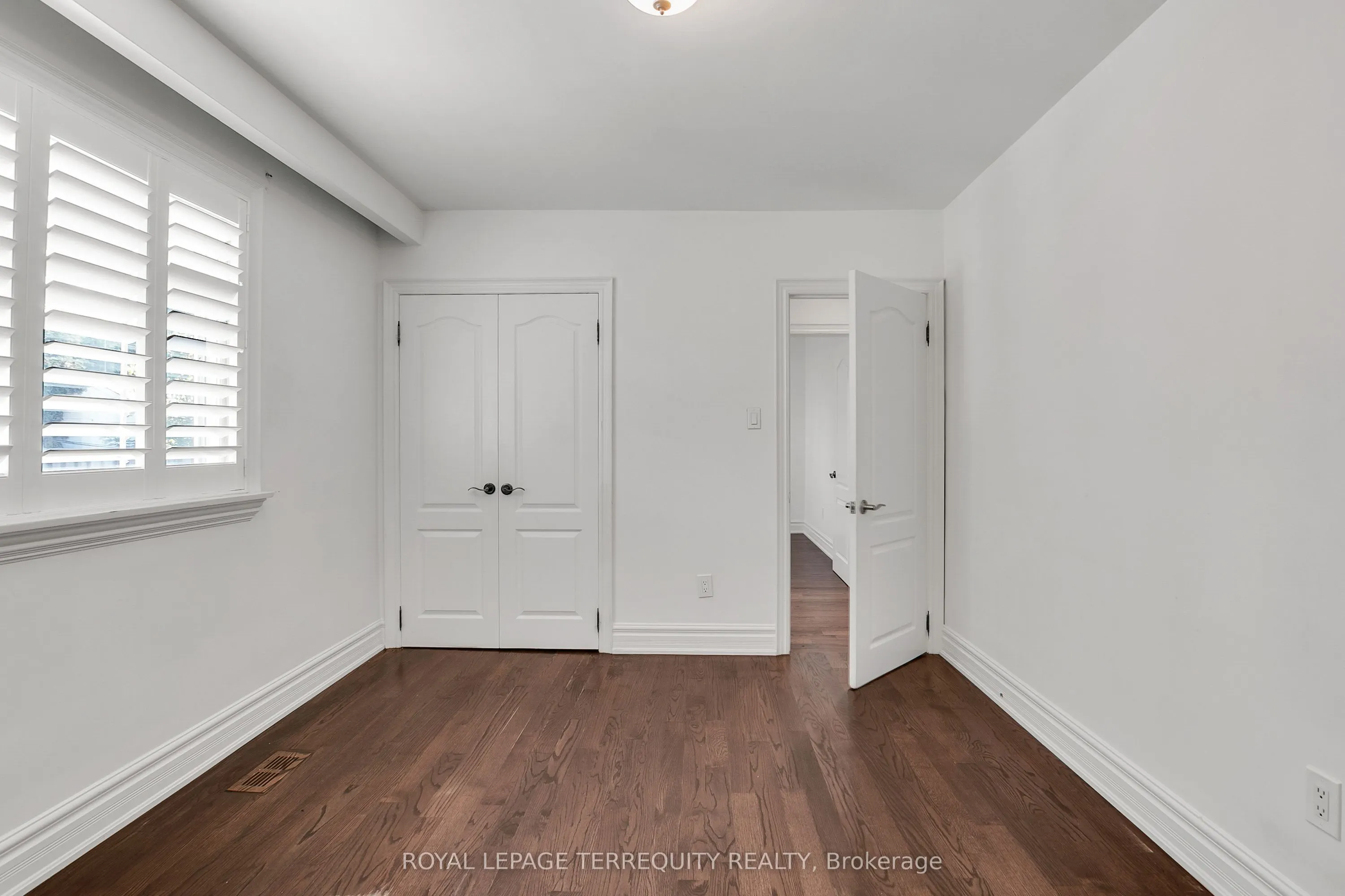 19 Wall Avenue