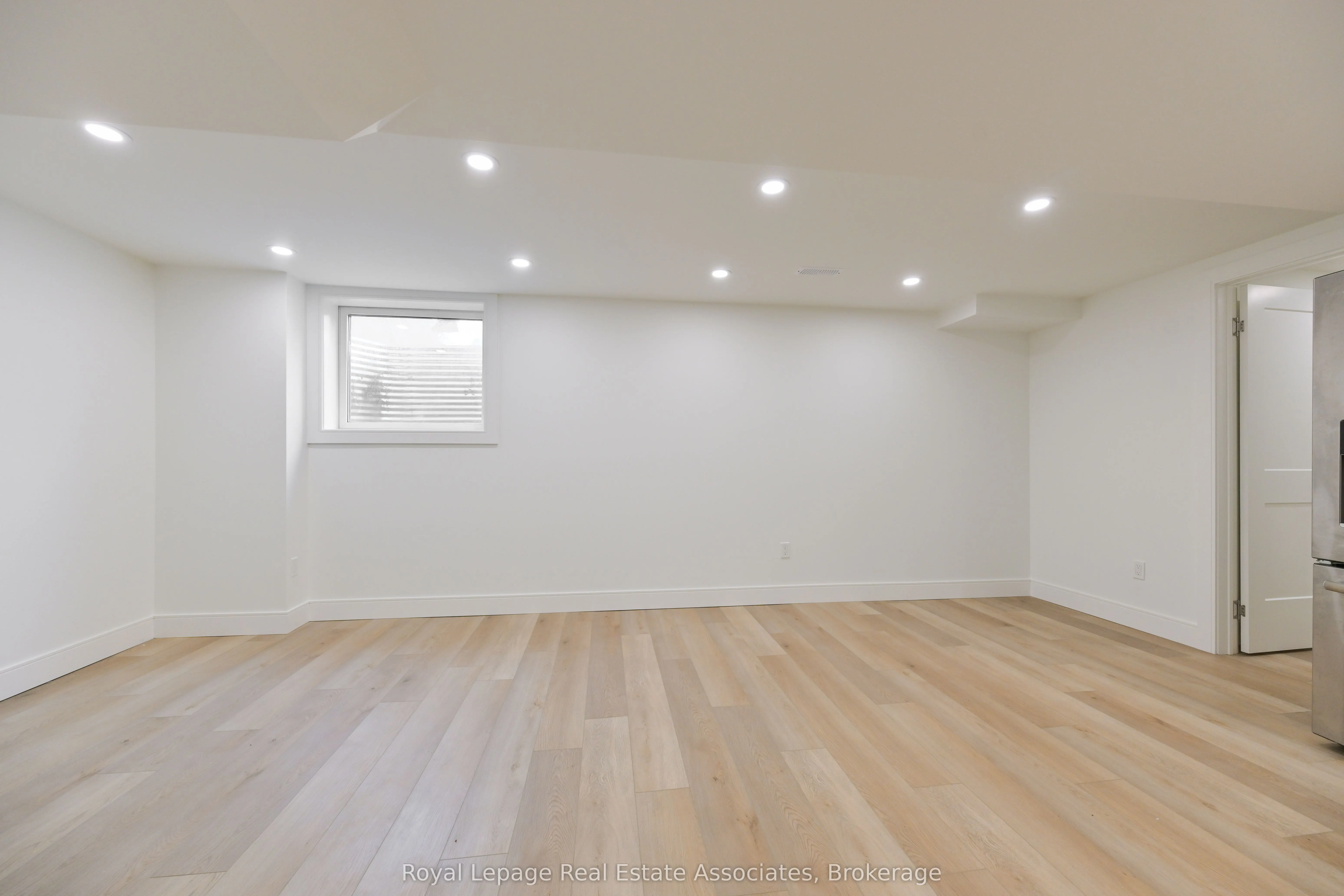 8 Mcnally Street