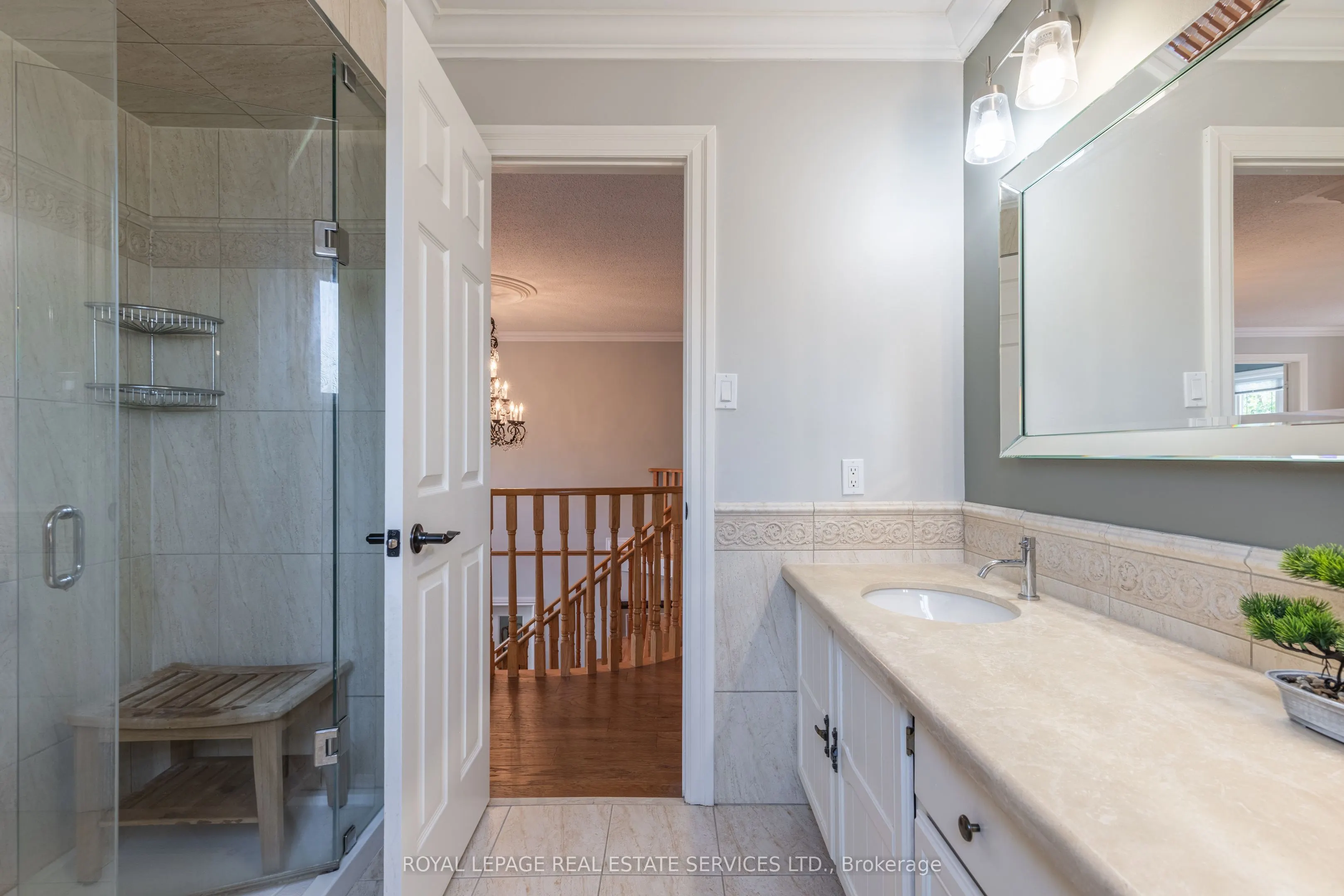 1210 BEECHGROVE Crescent
