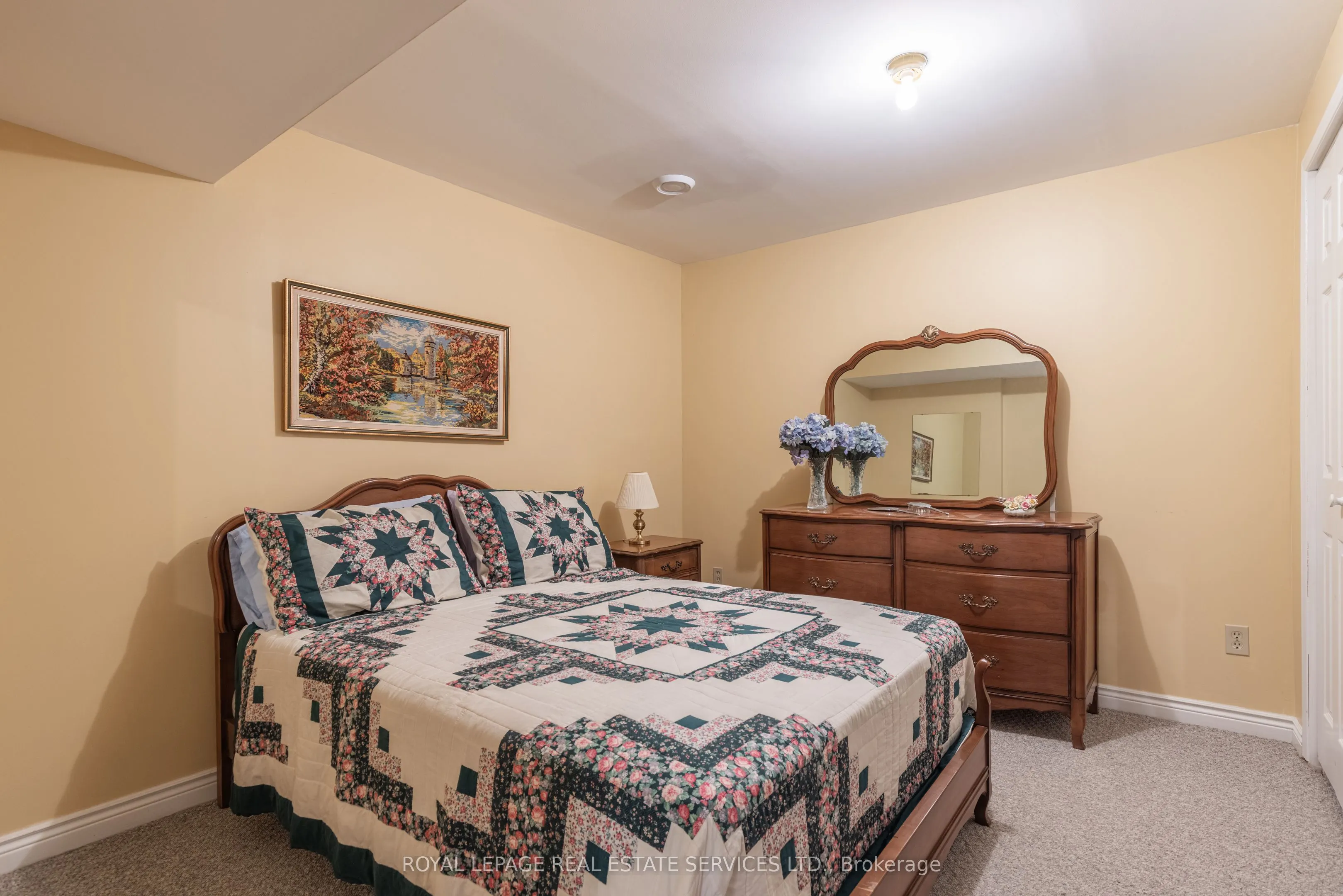 1210 BEECHGROVE Crescent
