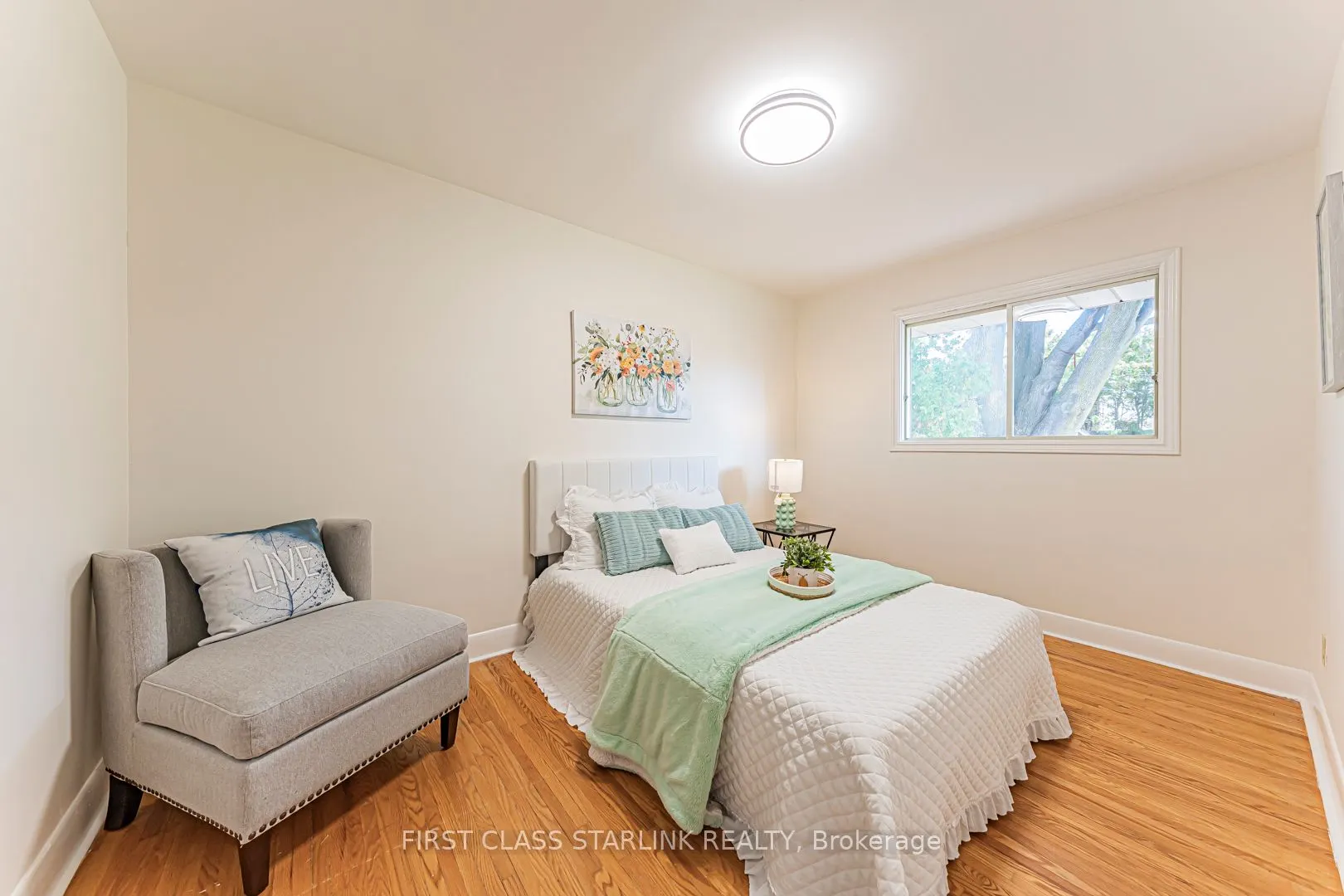621 Dynes Road