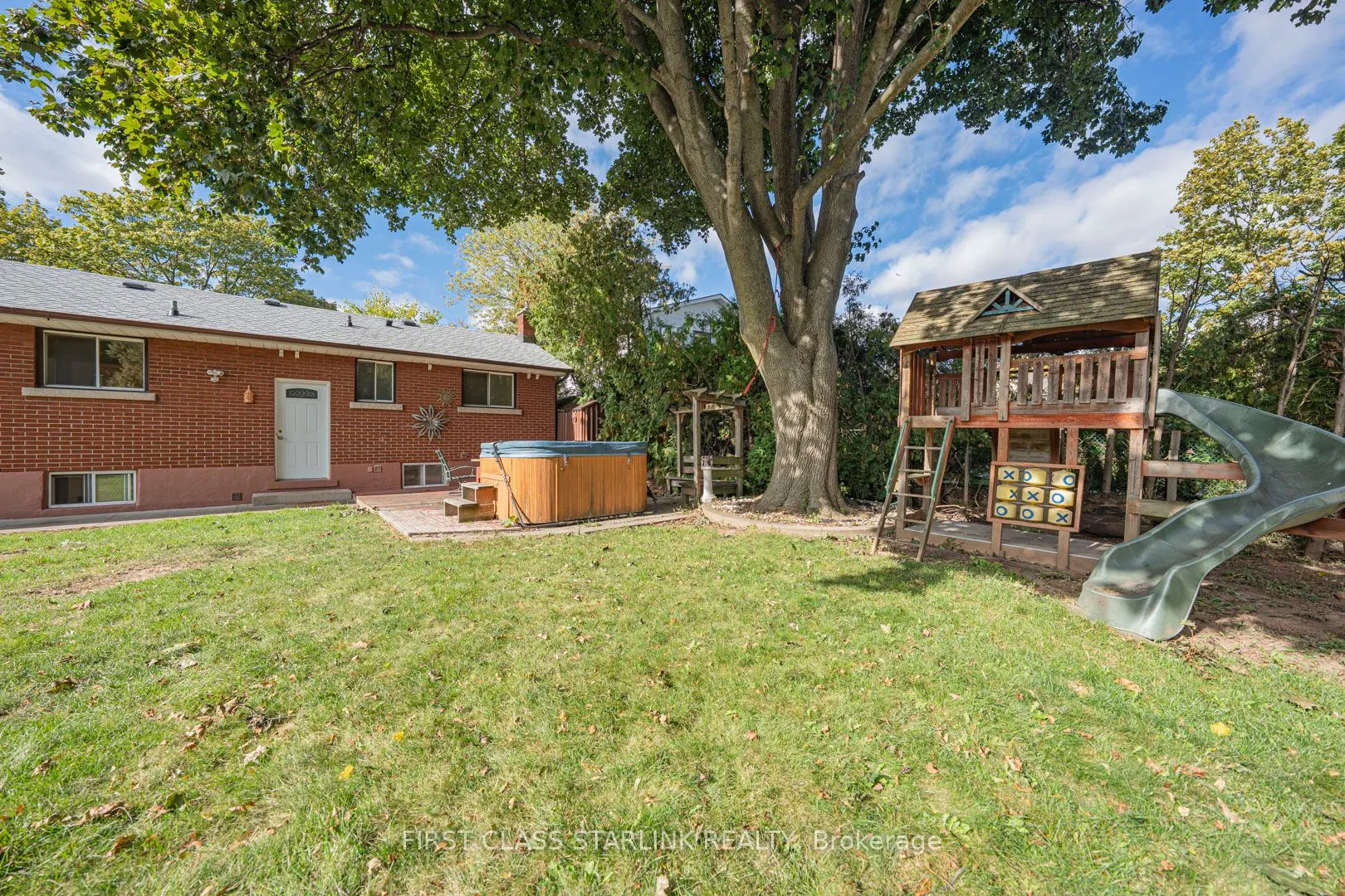 621 Dynes Road