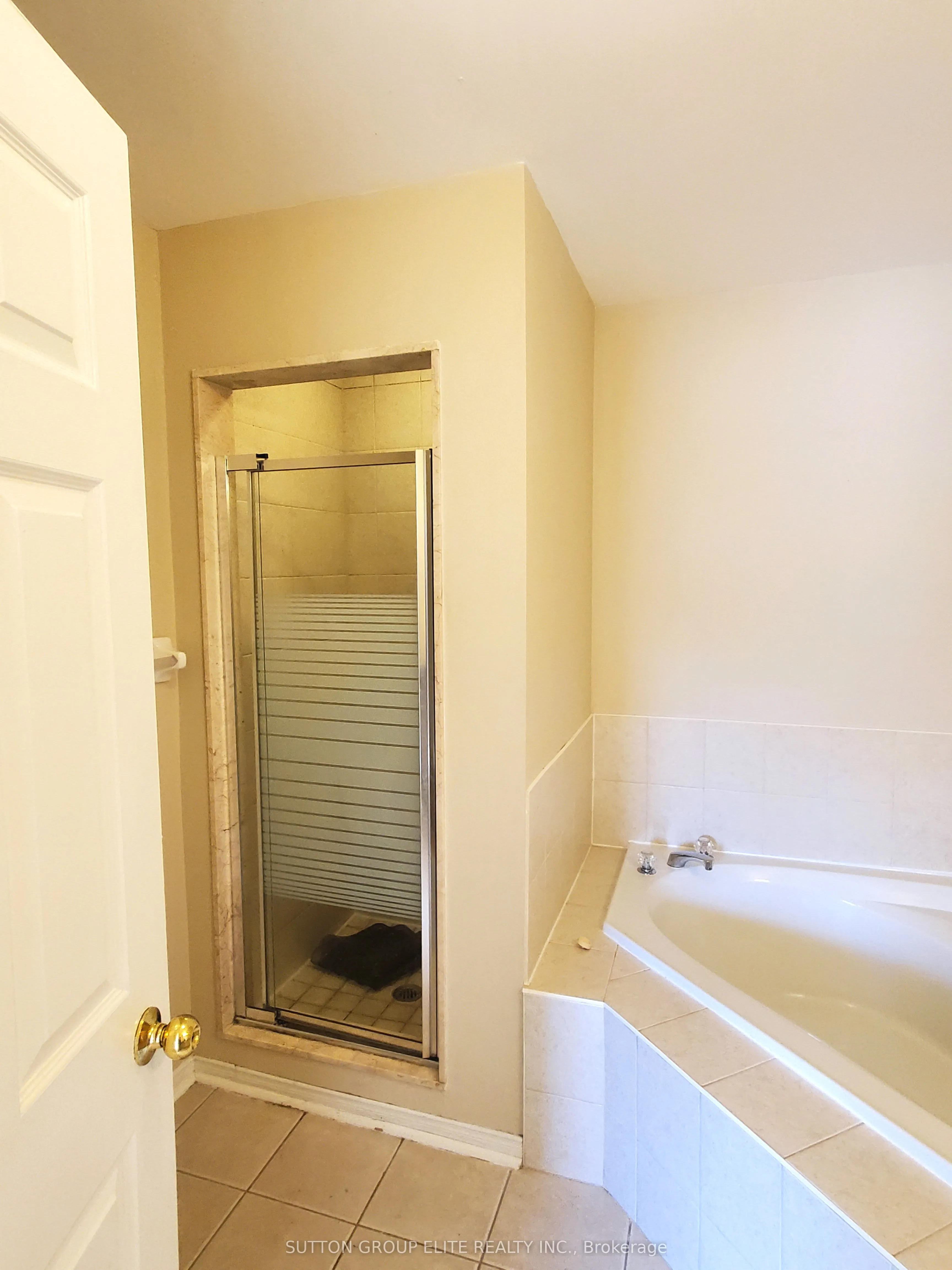 3938 Nightshade Lane