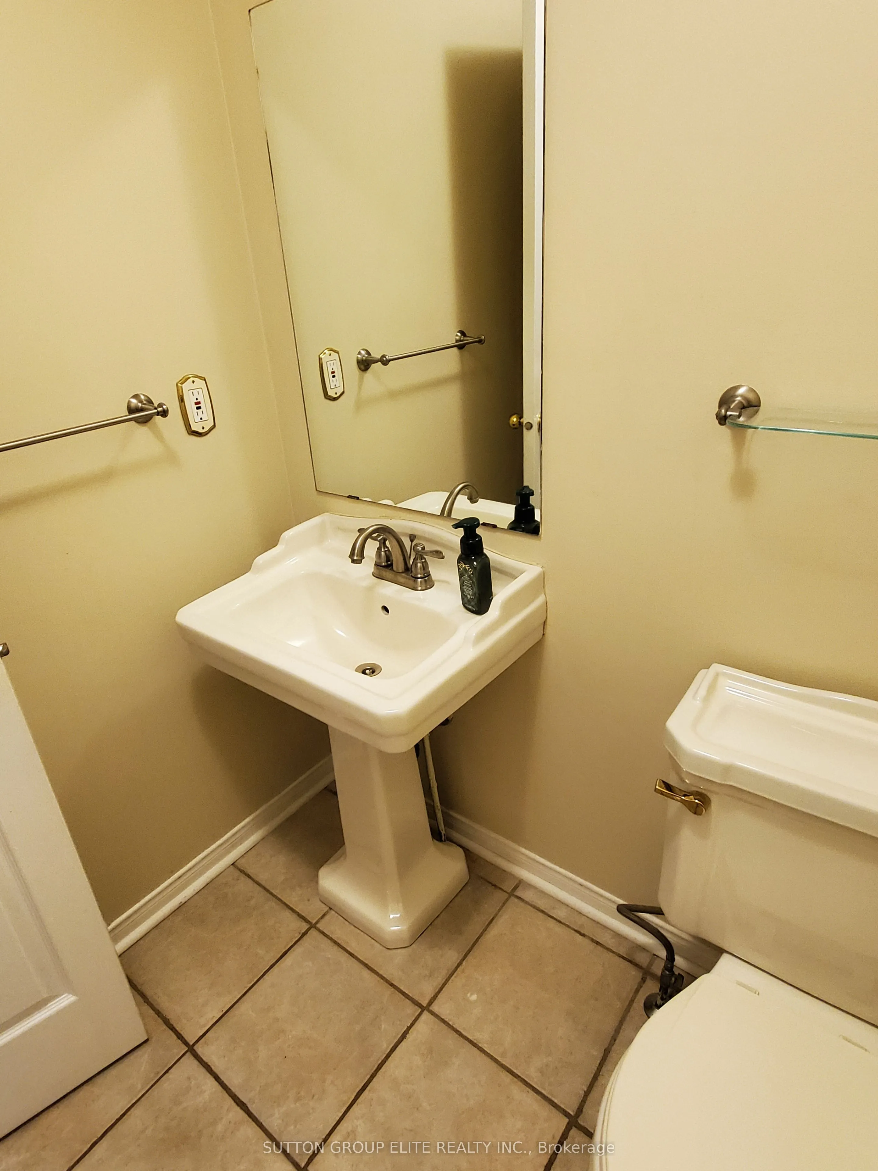3938 Nightshade Lane