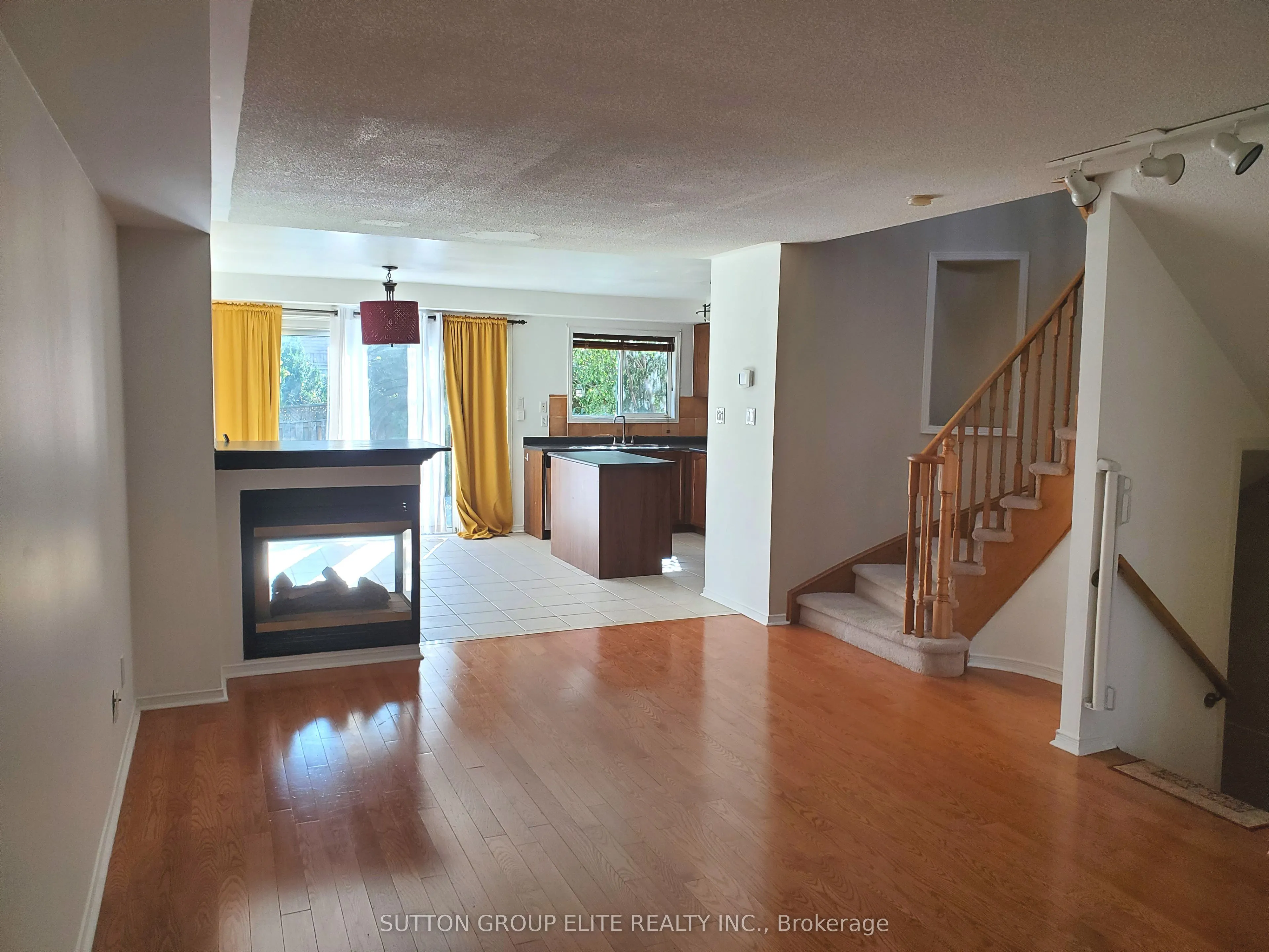 3938 Nightshade Lane