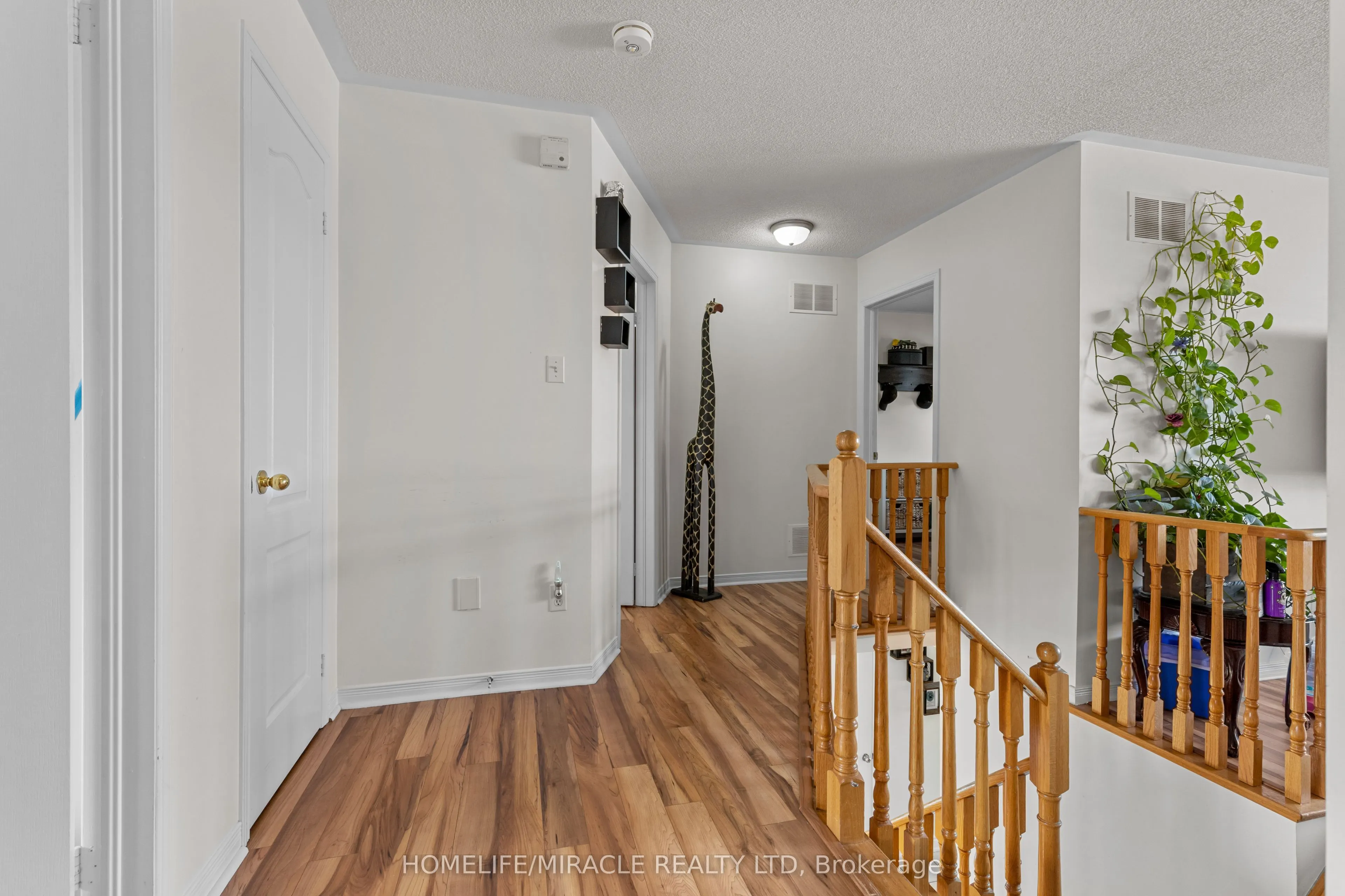 44 Newark Way
