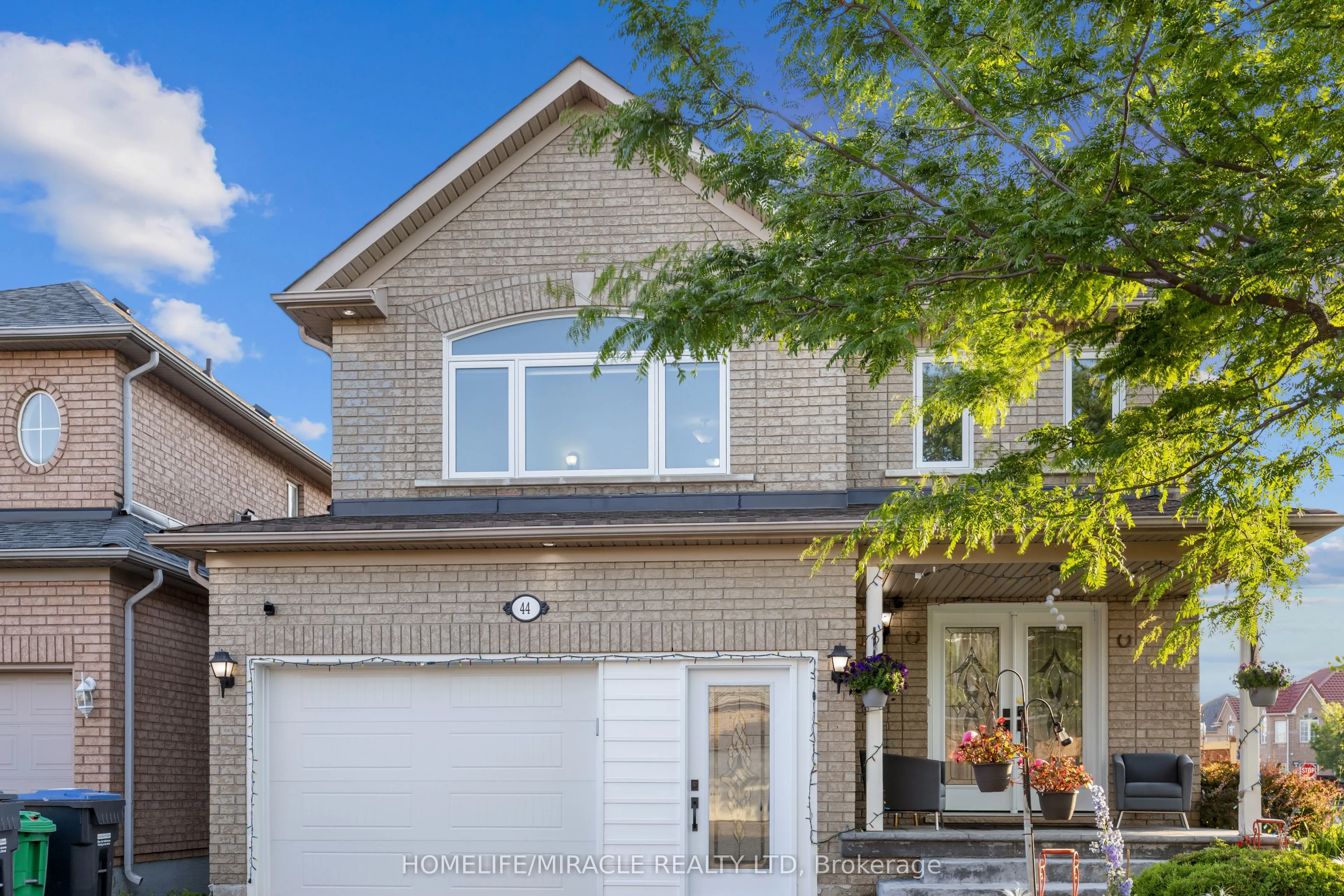 44 Newark Way