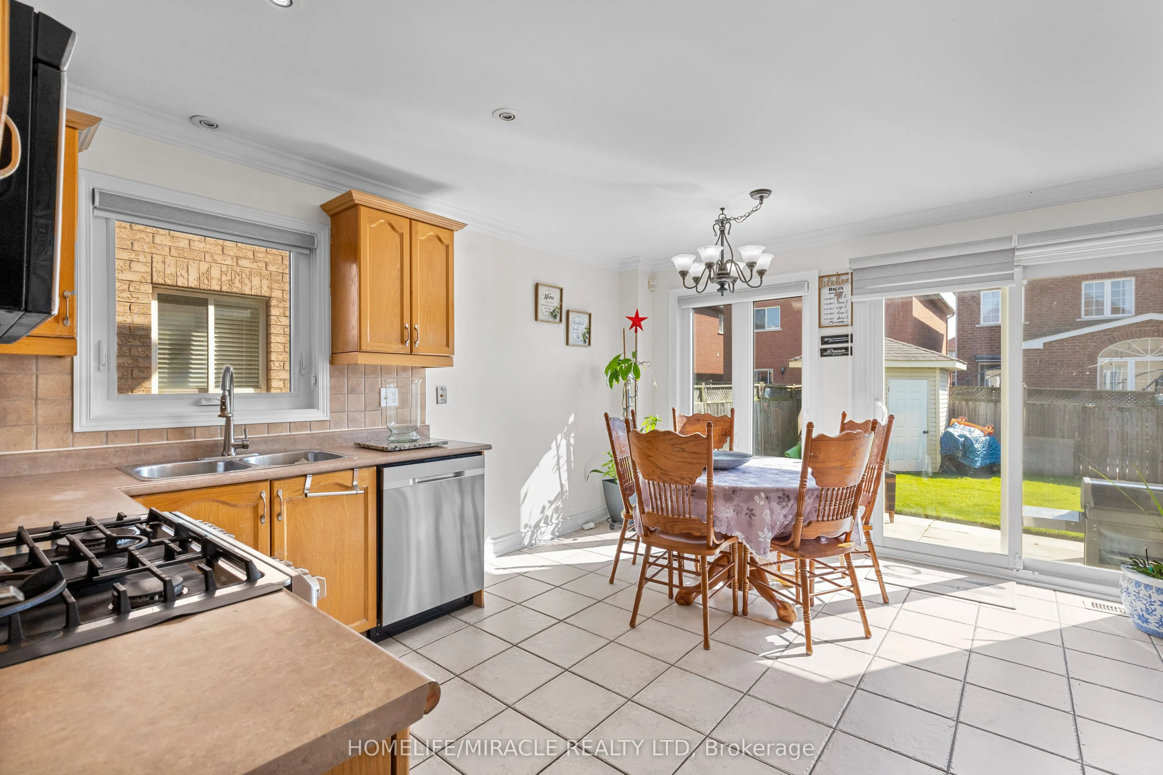 44 Newark Way