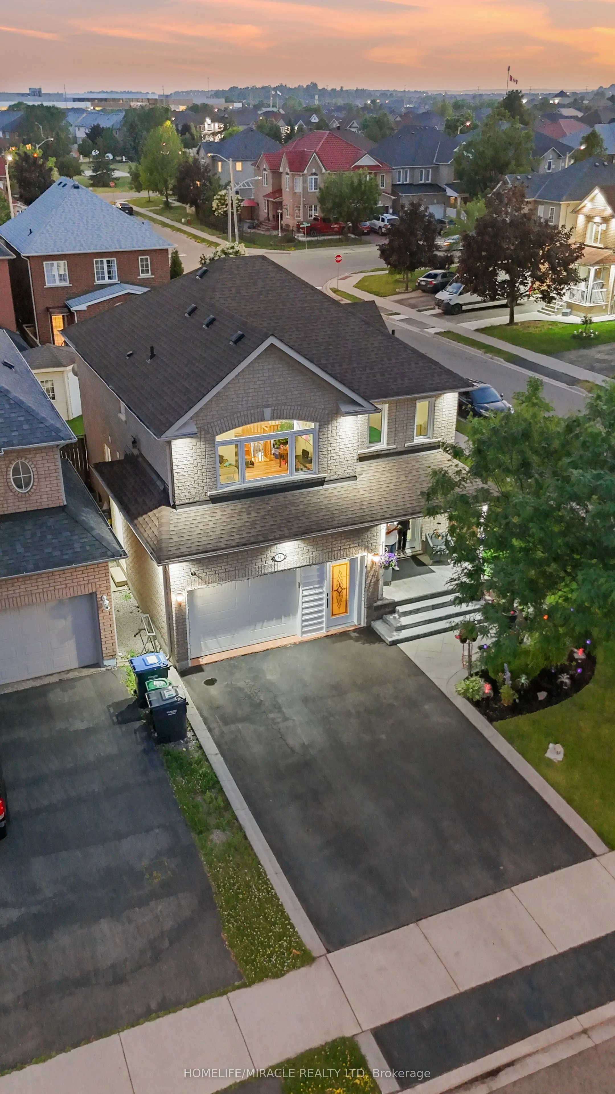 44 Newark Way