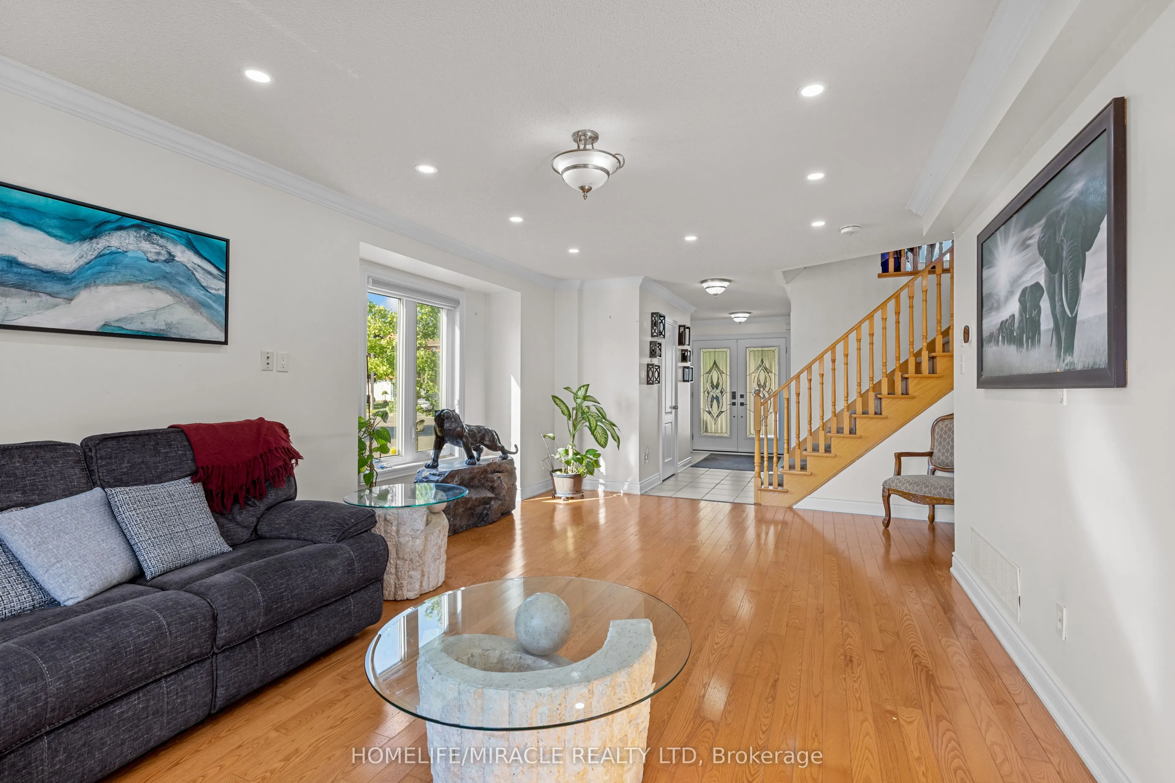 44 Newark Way