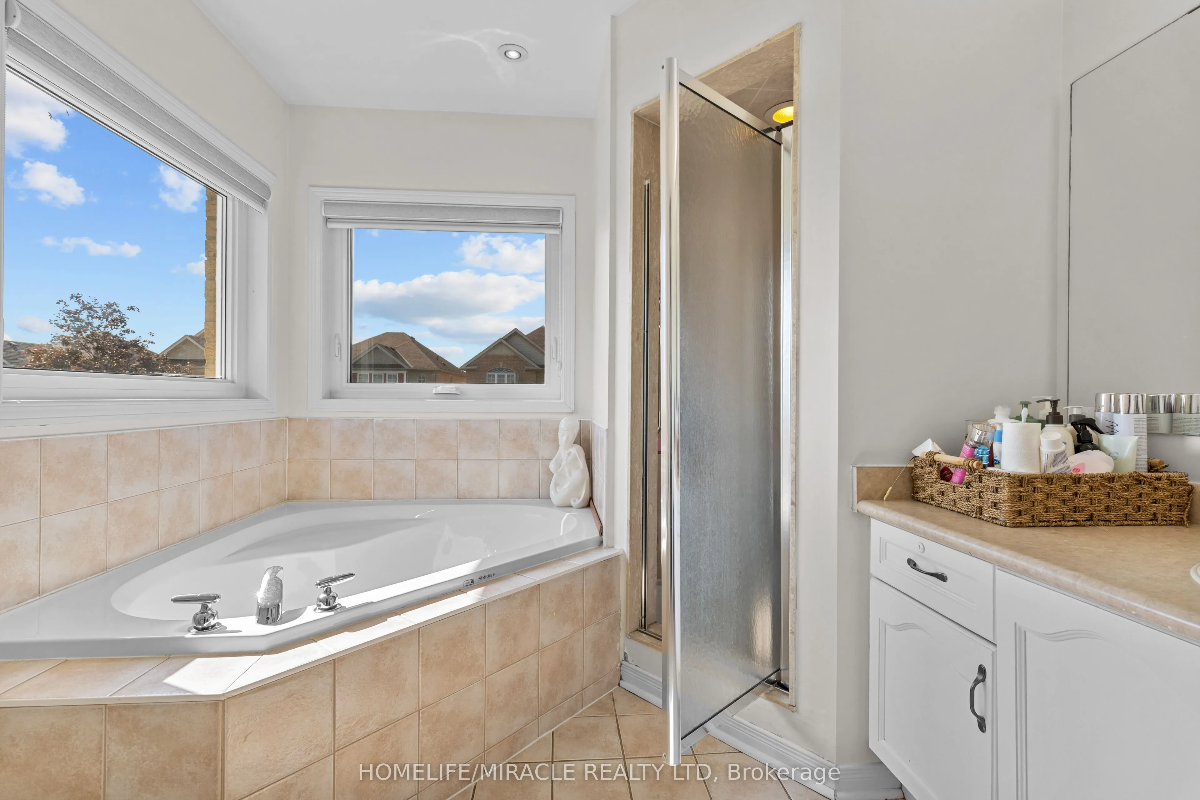 44 Newark Way