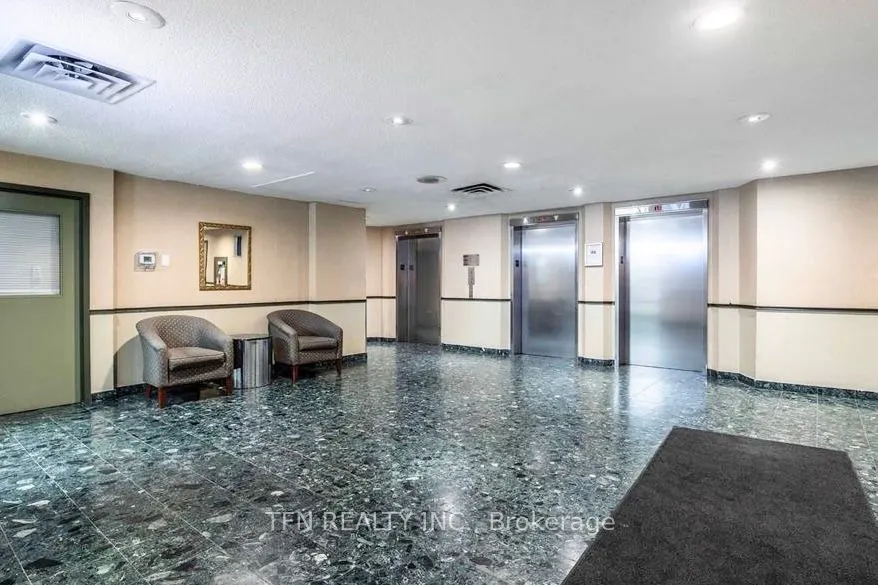 4205 Shipp Drive, #1102