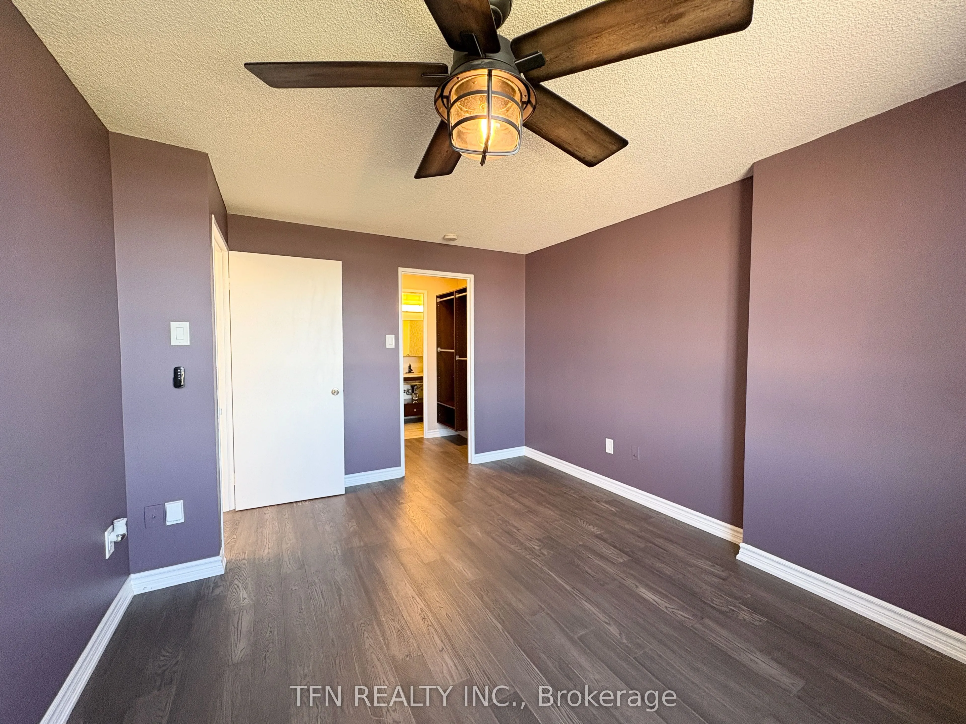 4205 Shipp Drive, #1102