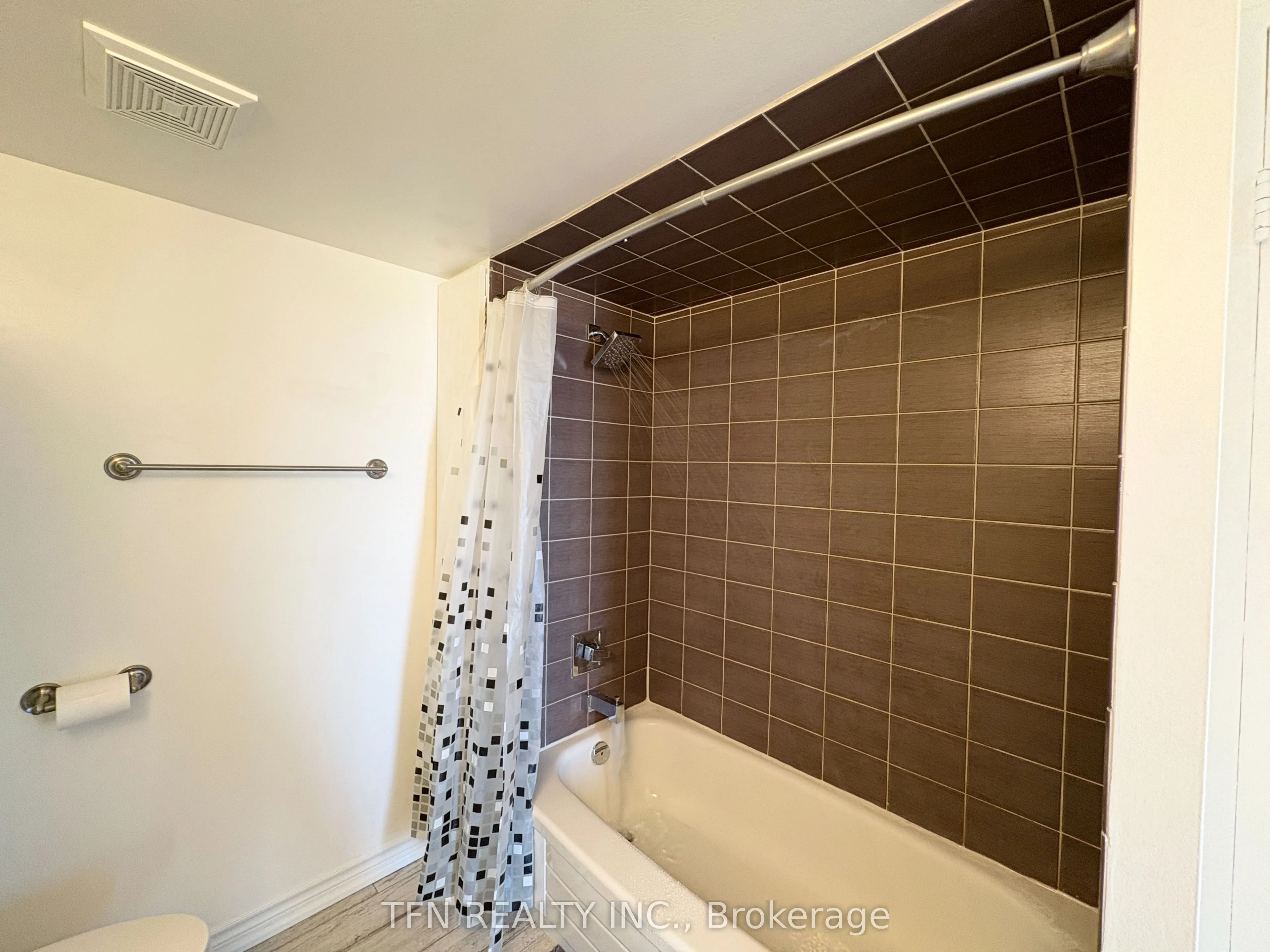 4205 Shipp Drive, #1102