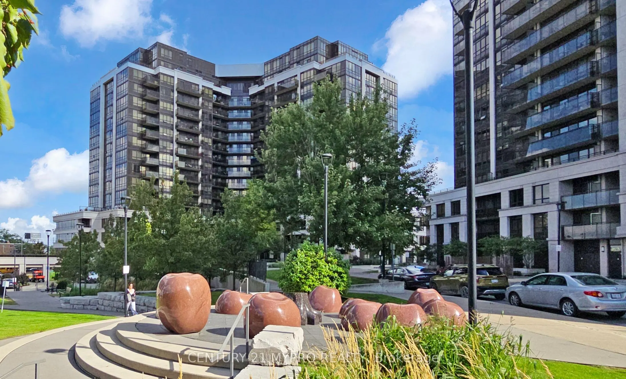 1060 Sheppard Avenue, #1103