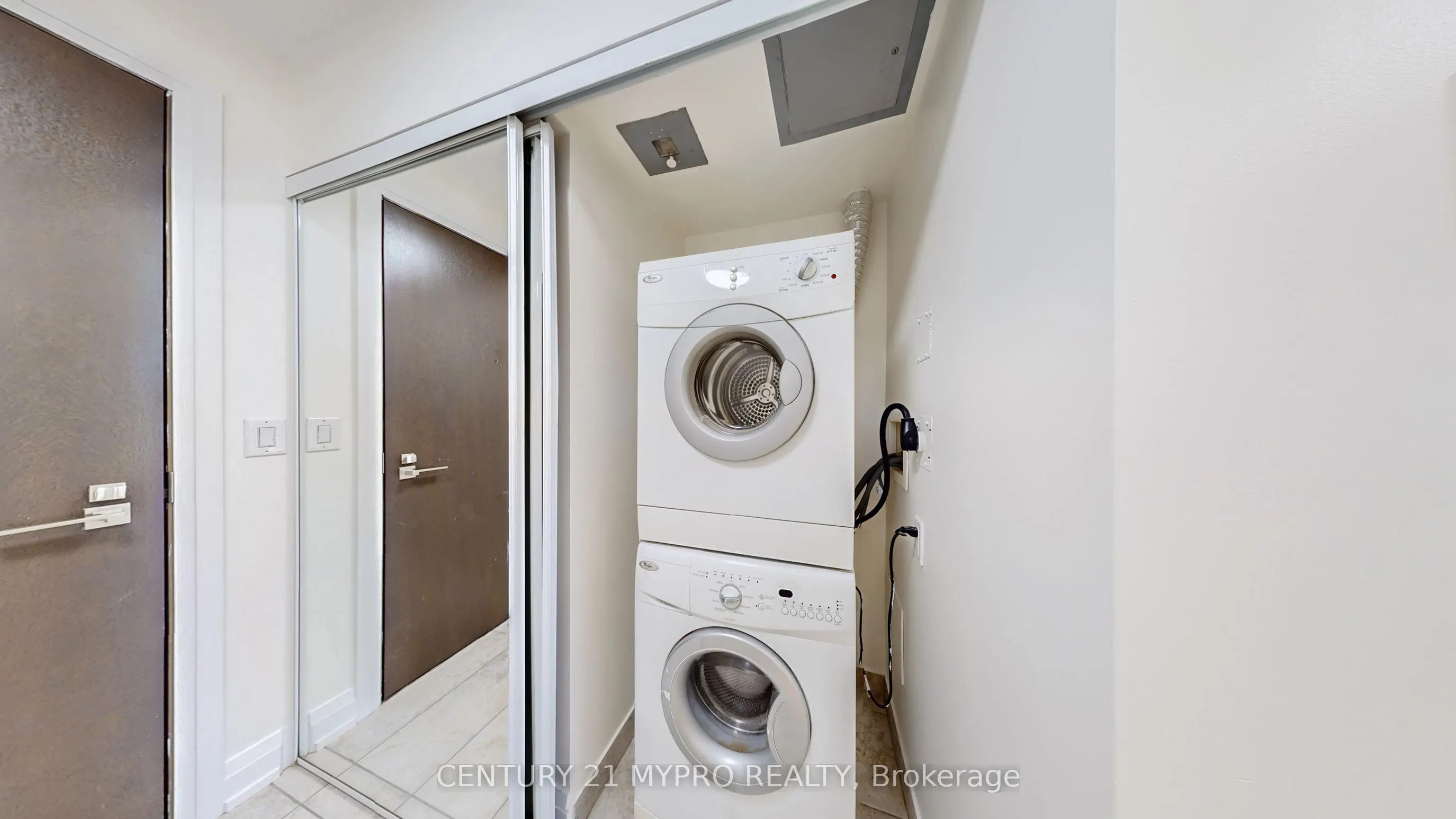 1060 Sheppard Avenue, #1103