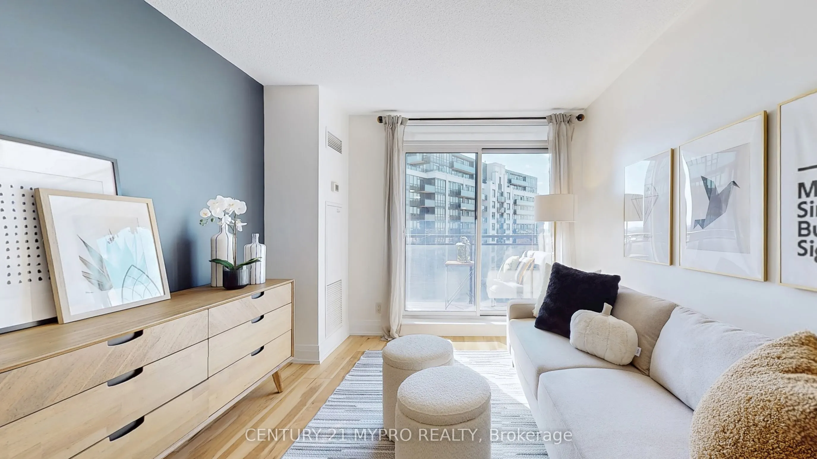 1060 Sheppard Avenue, #1103