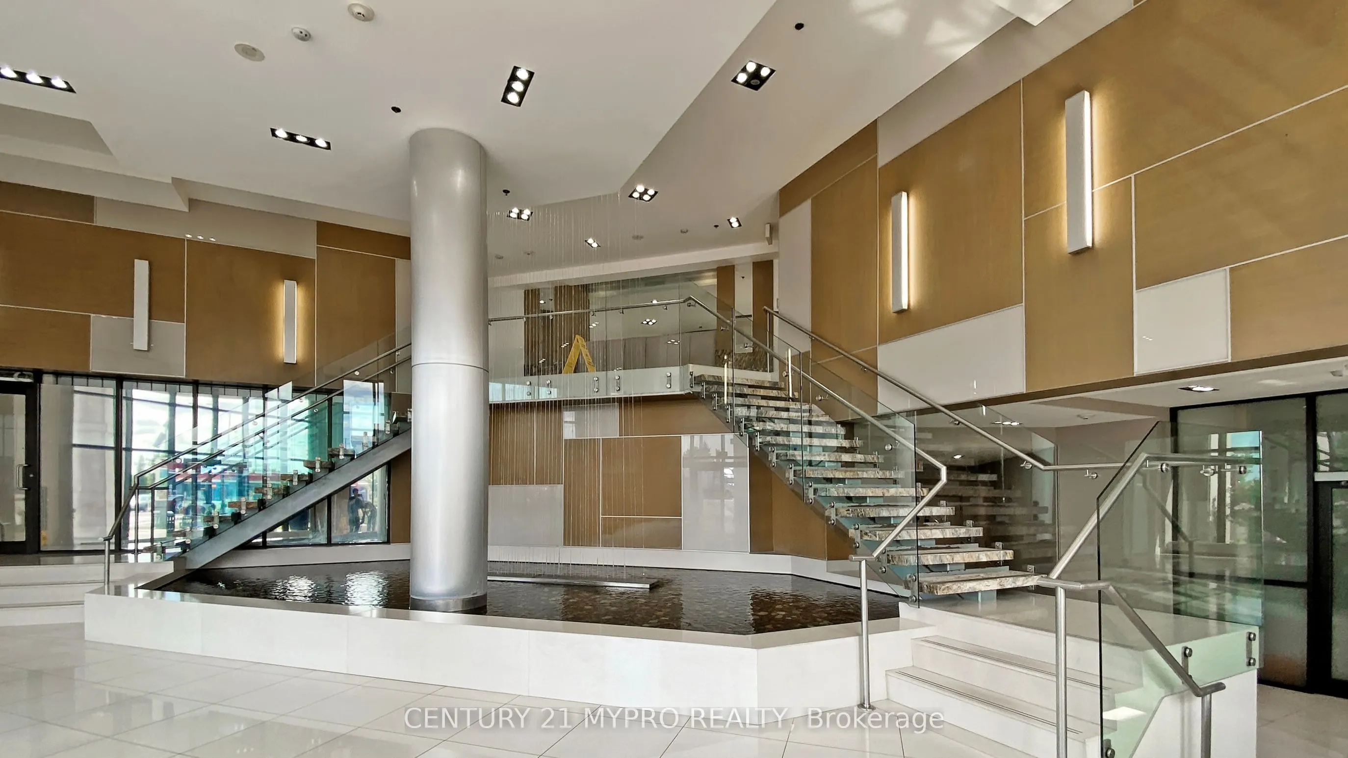 1060 Sheppard Avenue, #1103