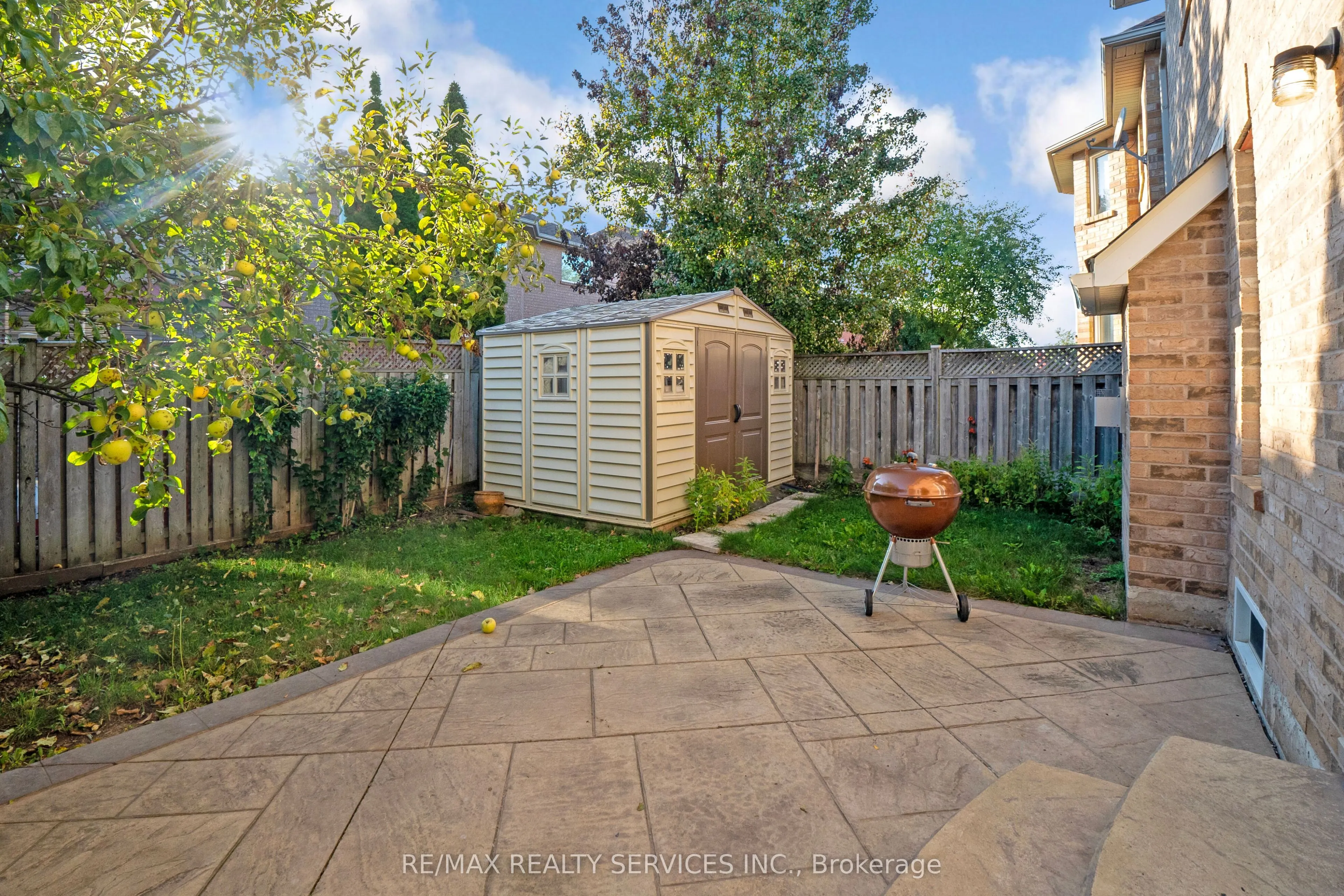 14 Foxmere Road