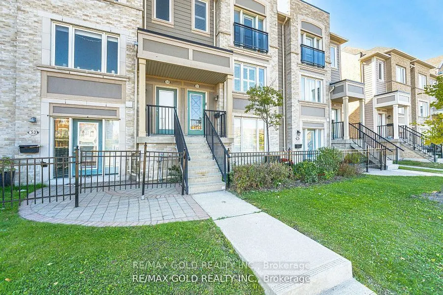 60 Fairwood Circle