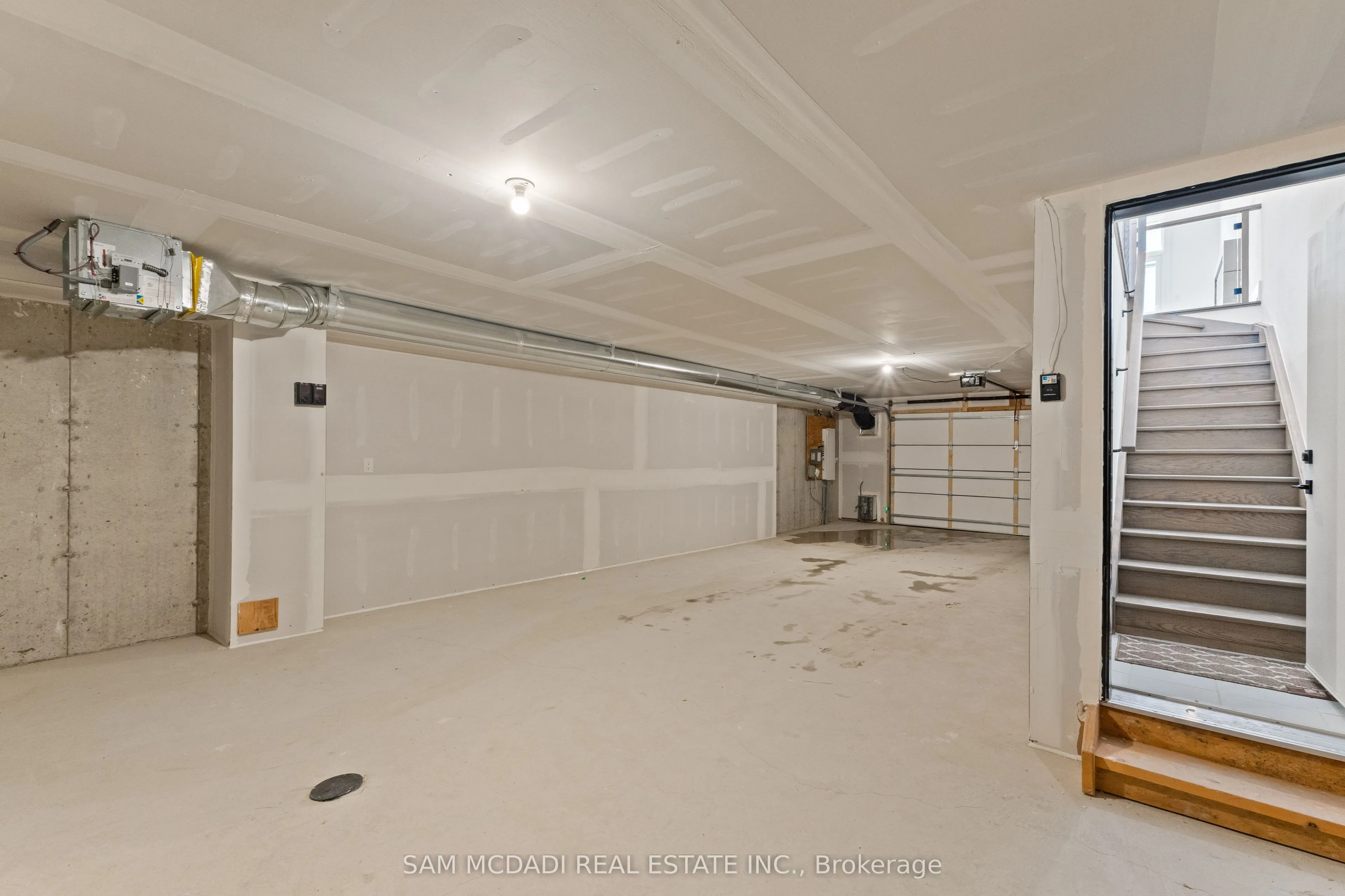 100 Coveside Drive, #103
