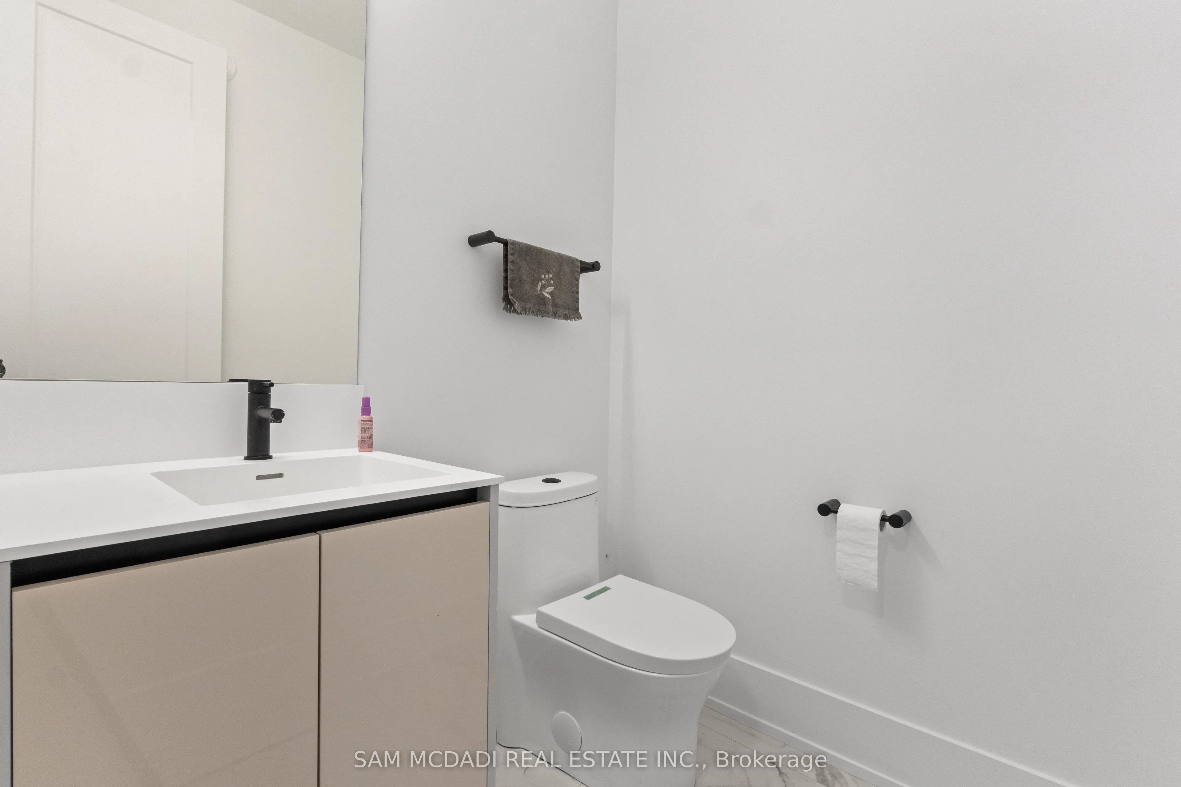 100 Coveside Drive, #103