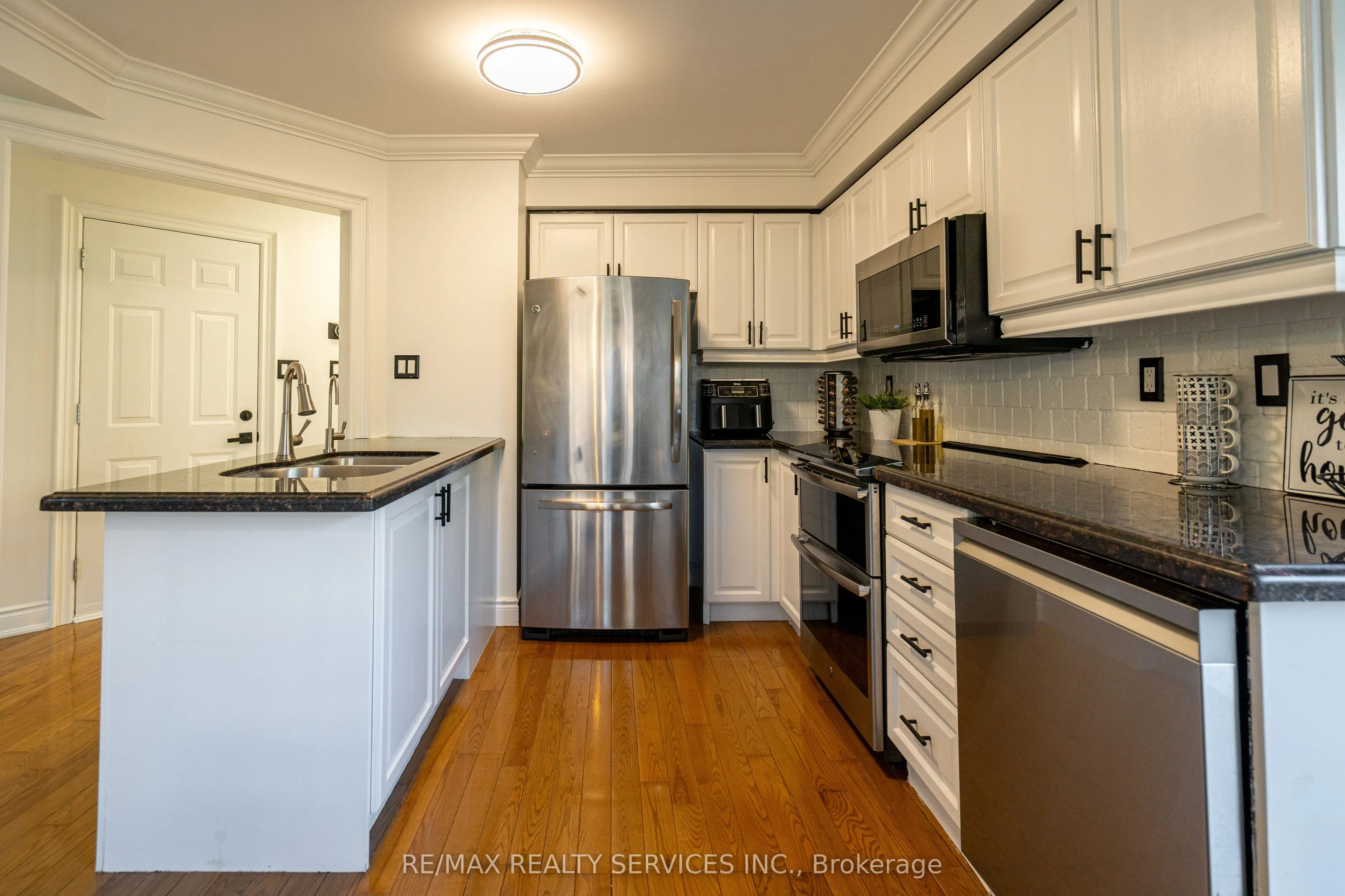 3748 Pearlstone Drive