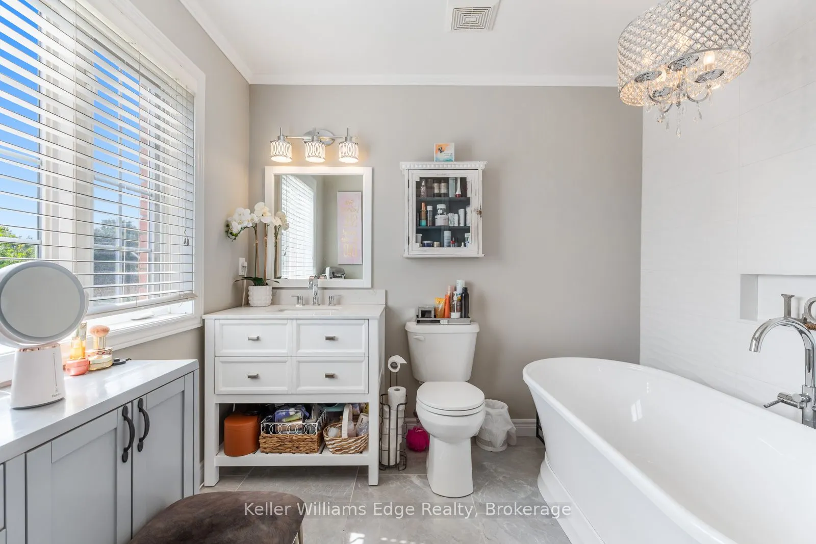 4003 Medland Drive