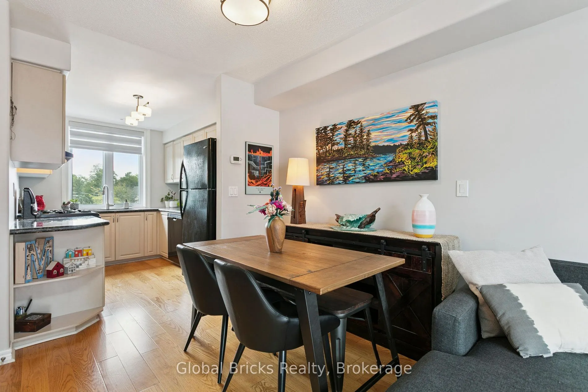 3400 Lakeshore Boulevard W, #203