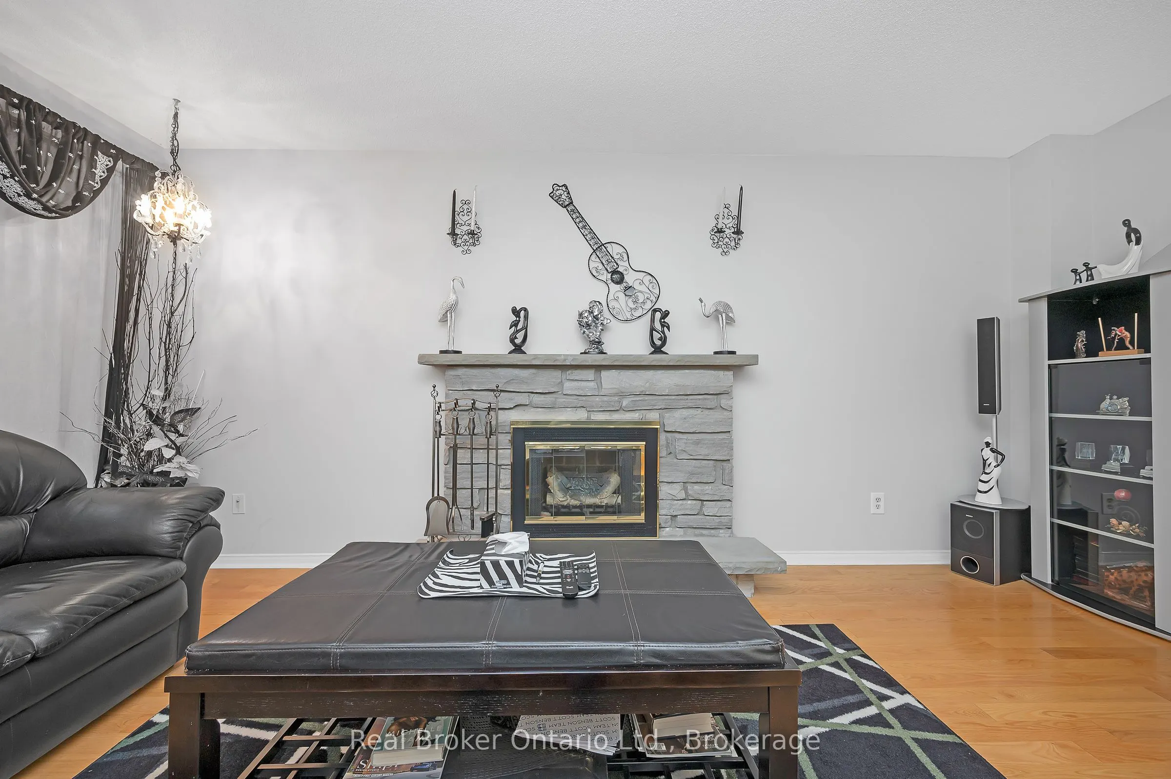3277 Folkway Drive