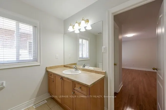 128 Watsonbrook Drive, #Upper unit
