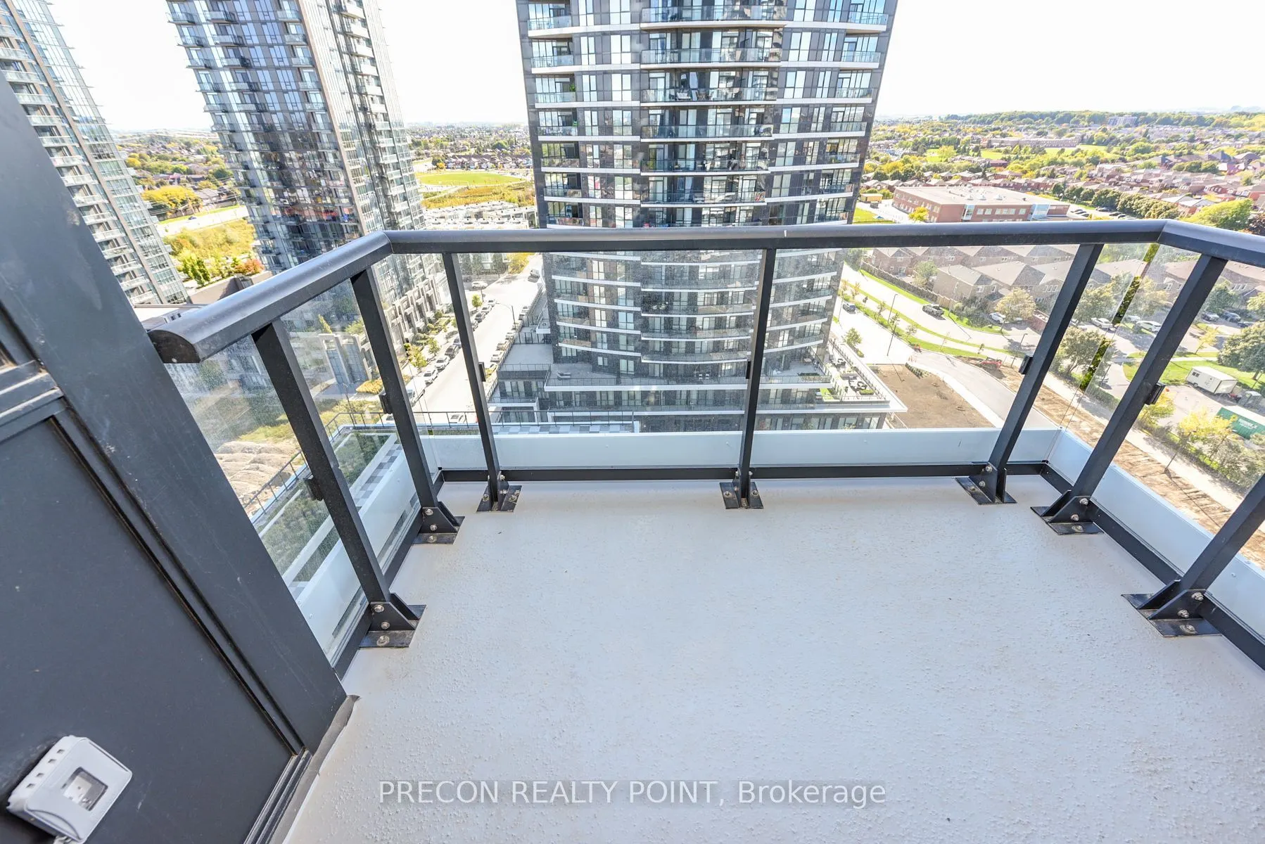 15 Watergarden Drive N, #1205