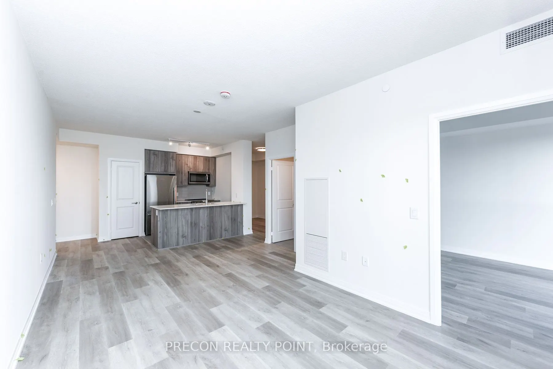 15 Watergarden Drive N, #1205