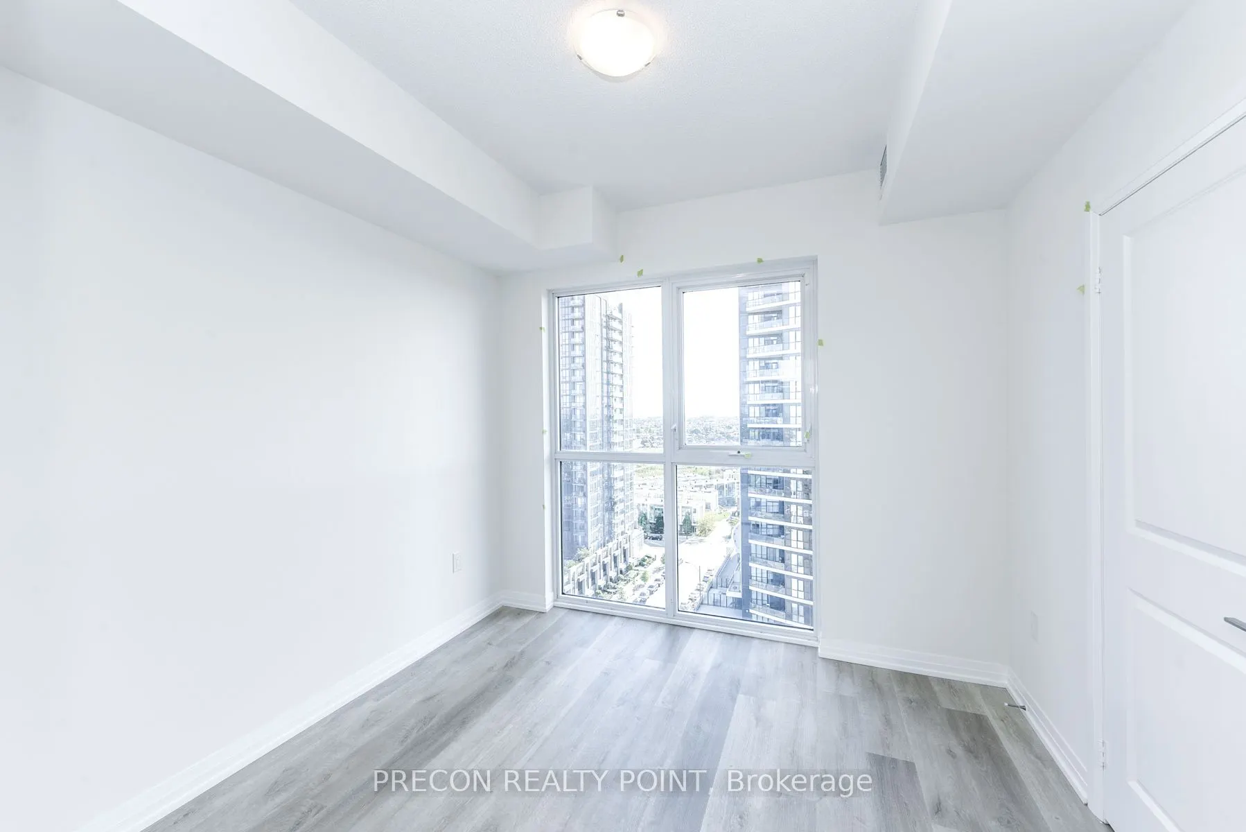 15 Watergarden Drive N, #1205