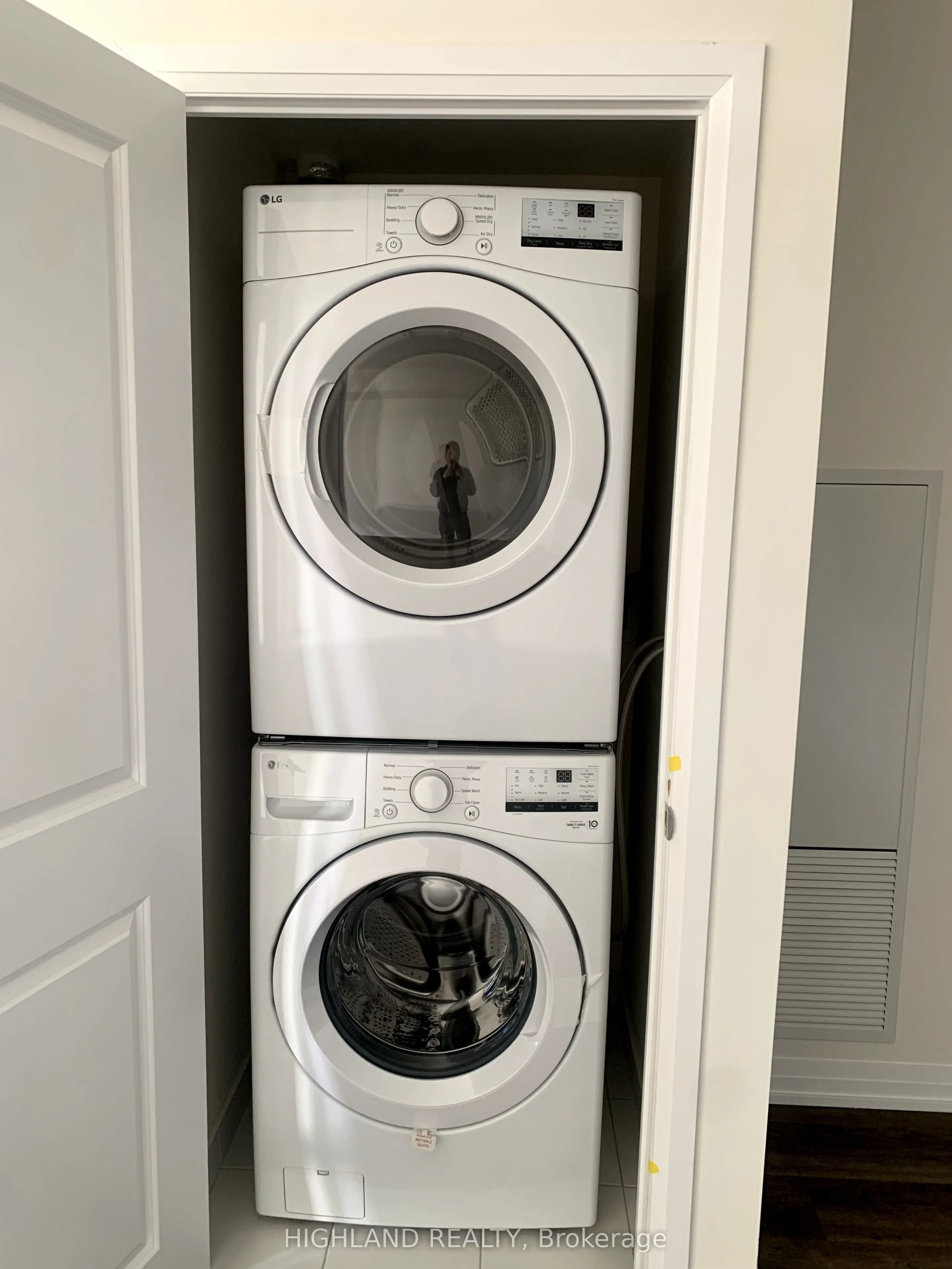15 watergarden Drive, #1308